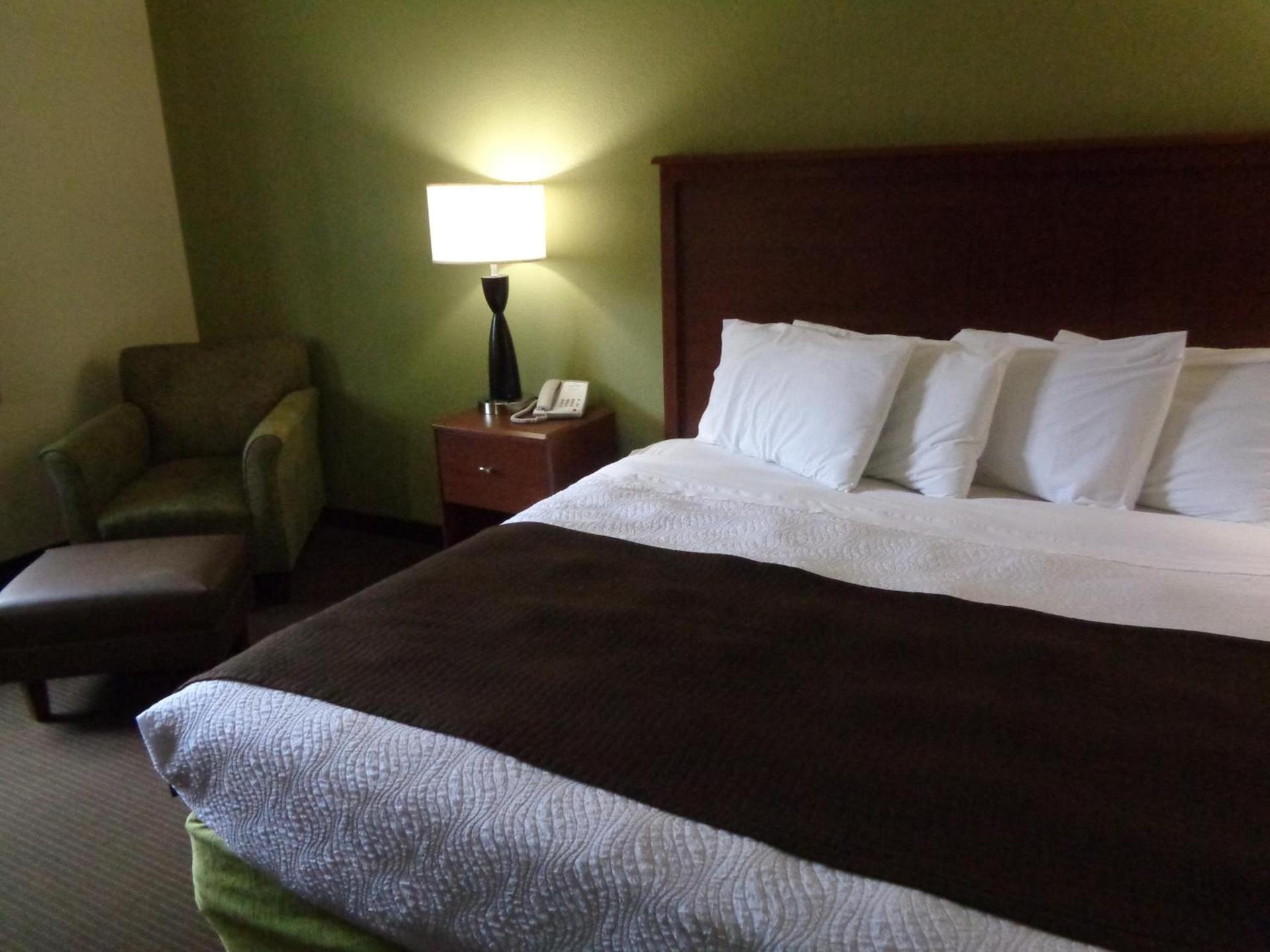 AmericInn by Wyndham Grand Rapids photo 30