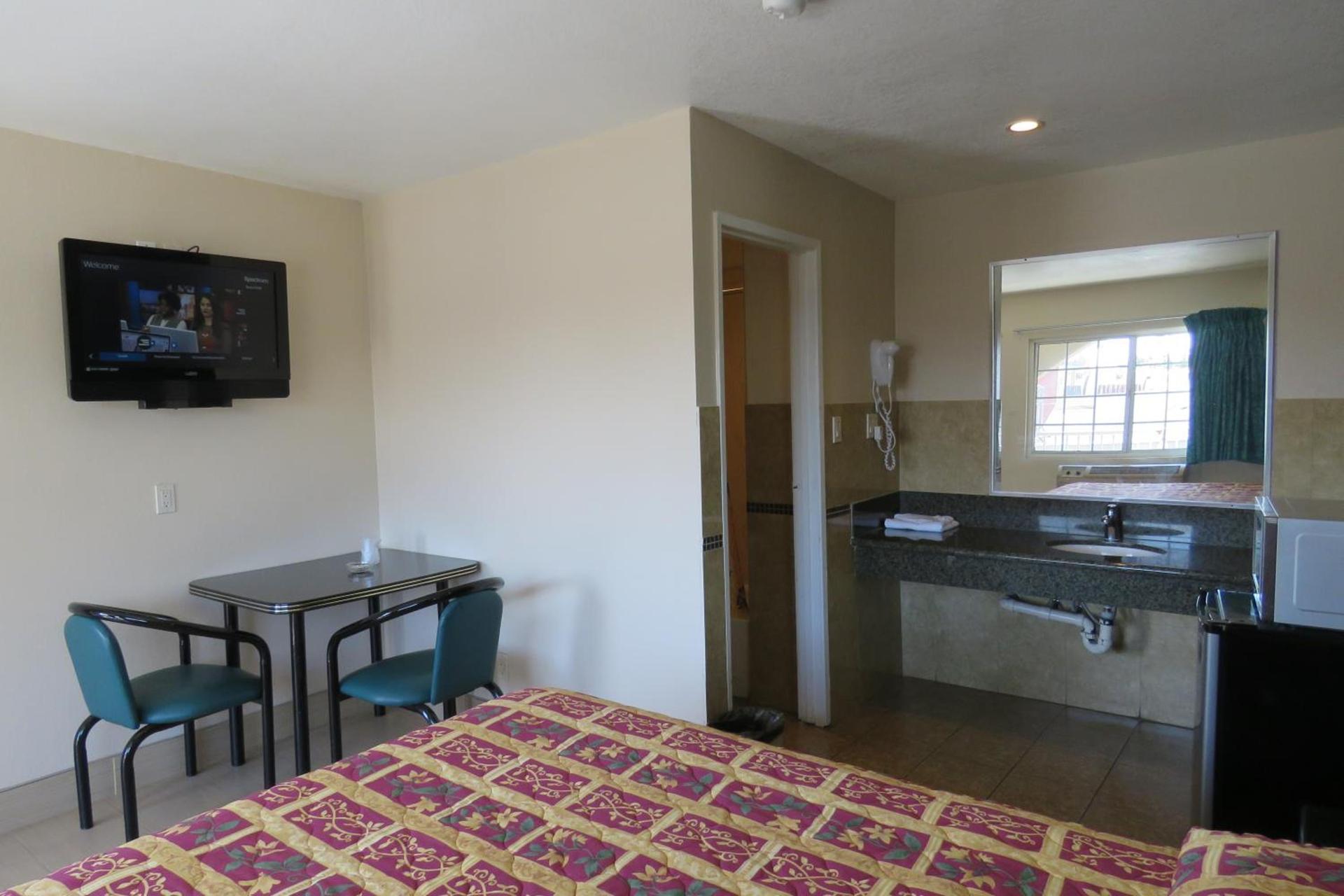 Florentina Motel - Los Angeles photo 17