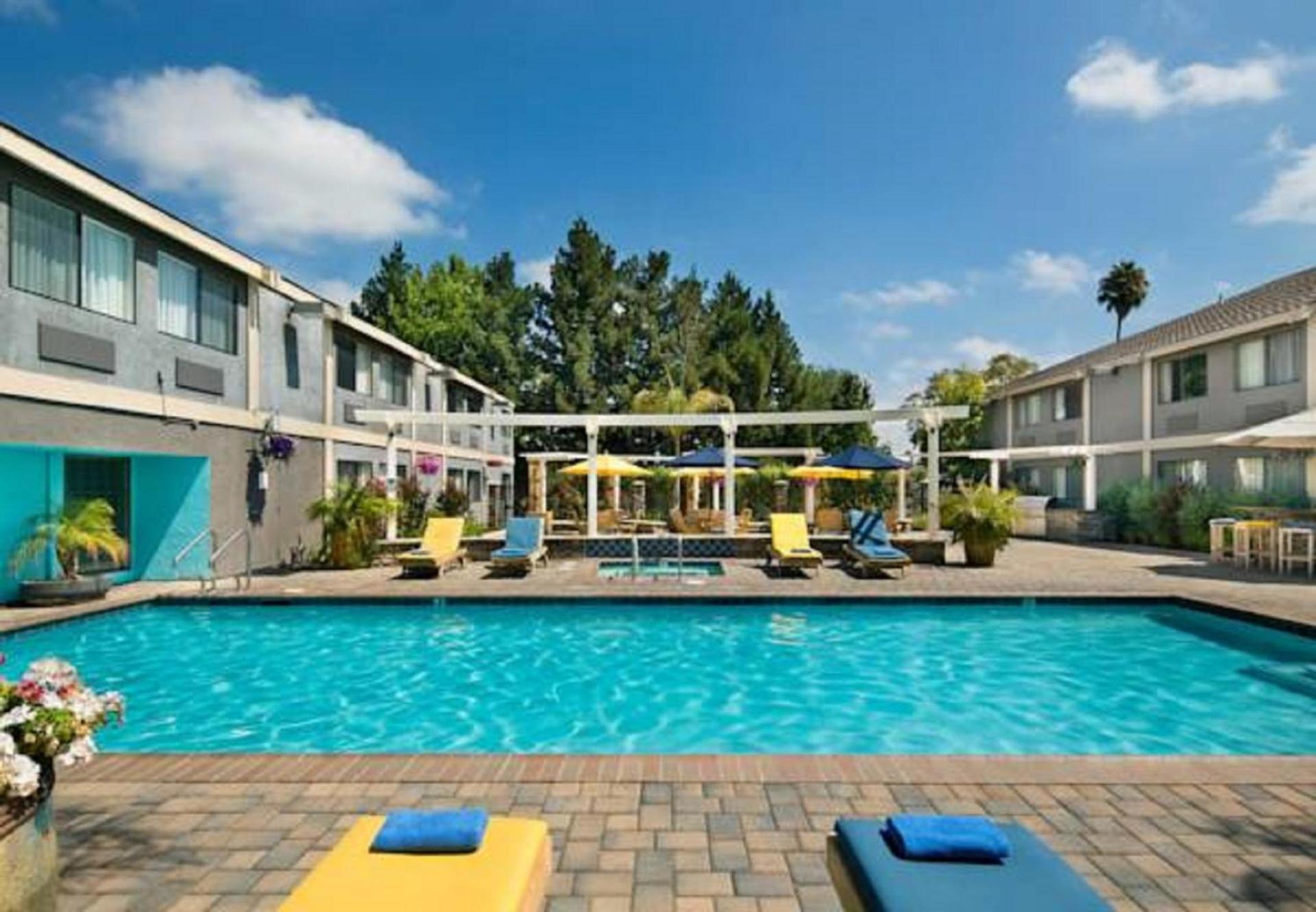 Maple Tree Inn photo 42