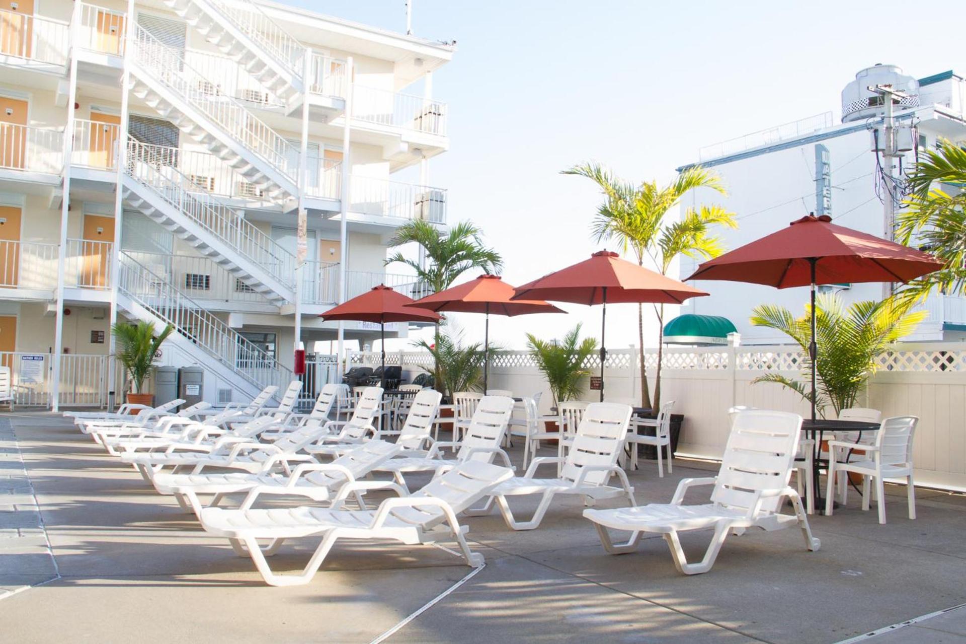 Aqua Beach Hotel photo 3
