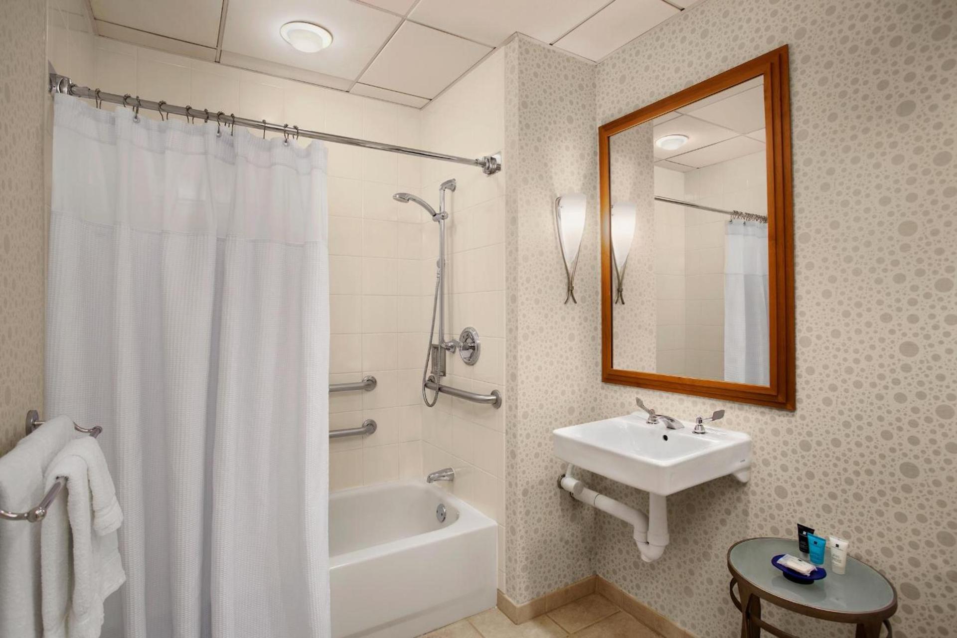 Crowne Plaza San Francisco Airport by IHG photo 24