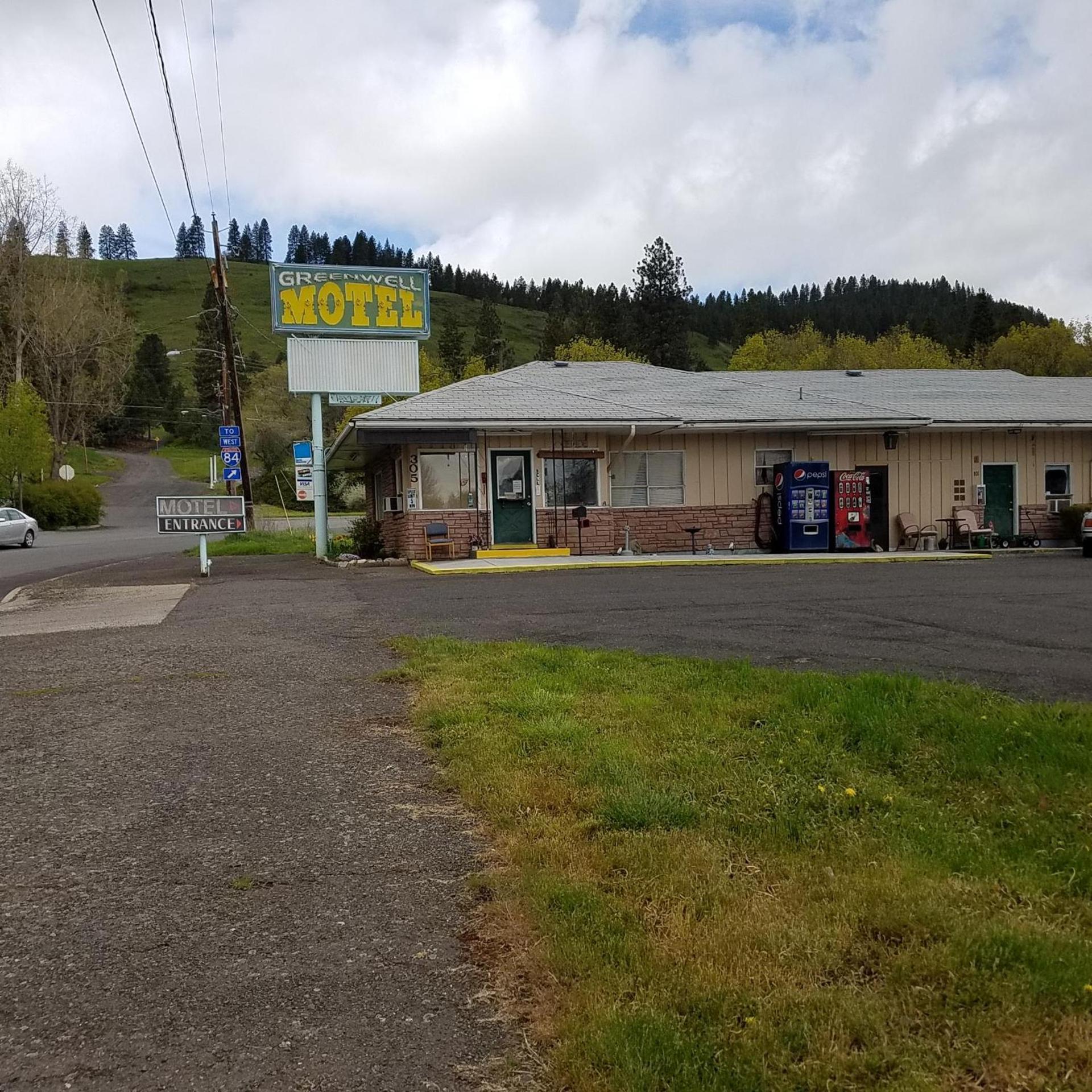Greenwell Motel photo 3