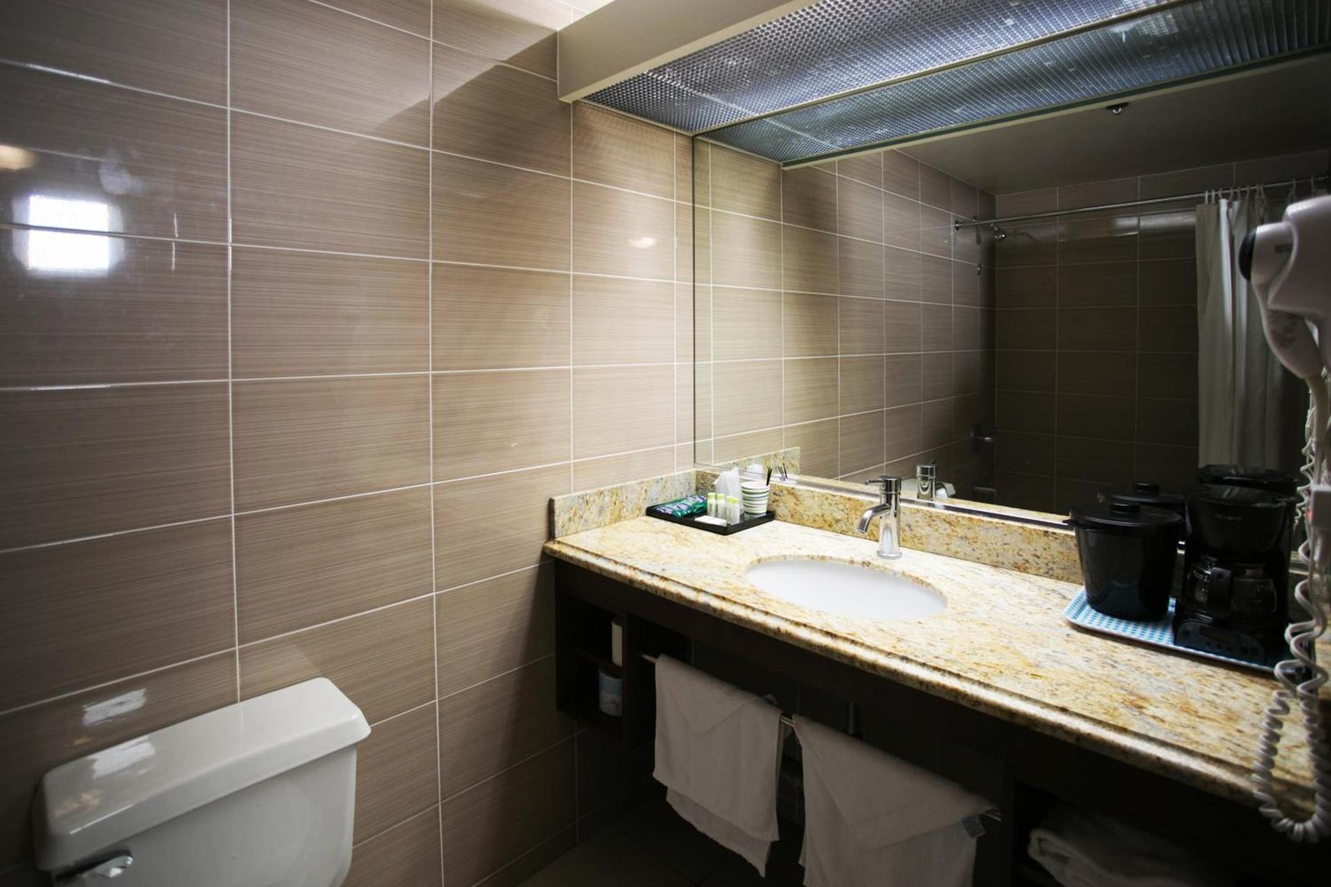 LA Crystal Hotel -Los Angeles-Long Beach Area photo 37