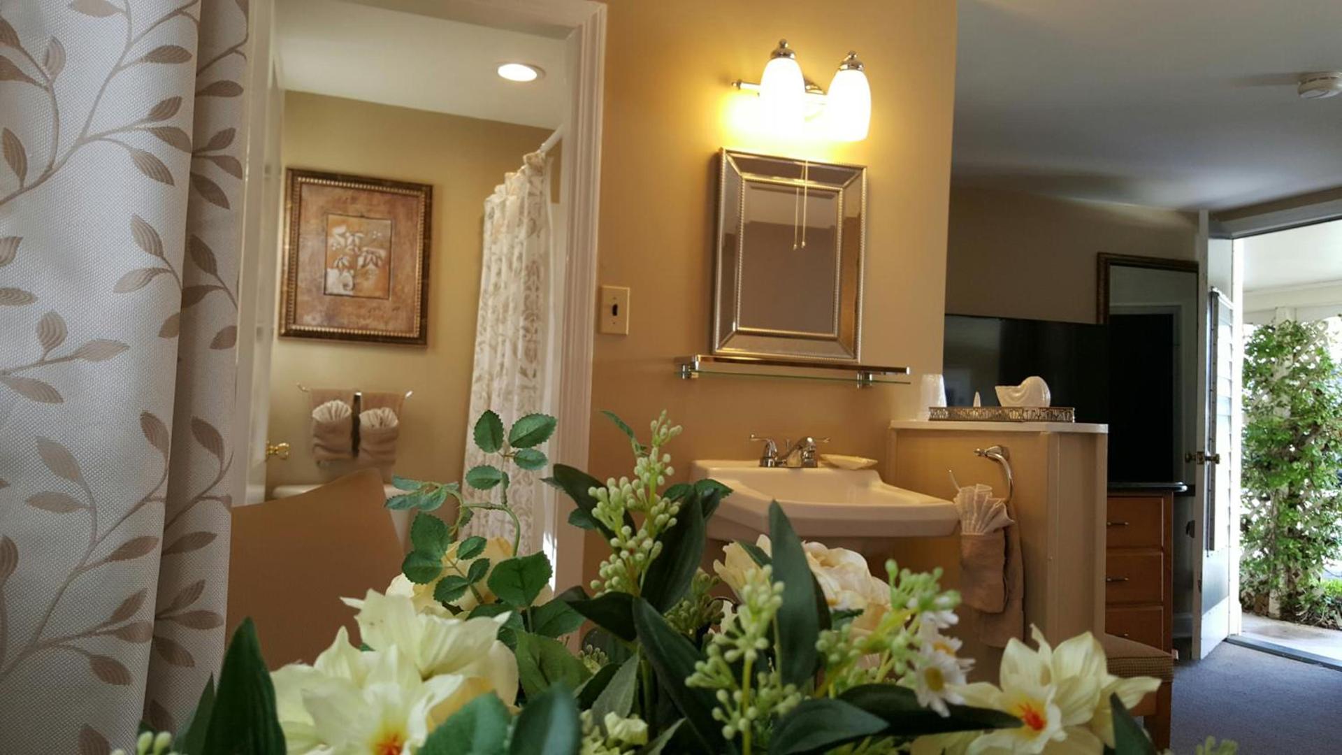 Starlight Lodge Cape Cod photo 18