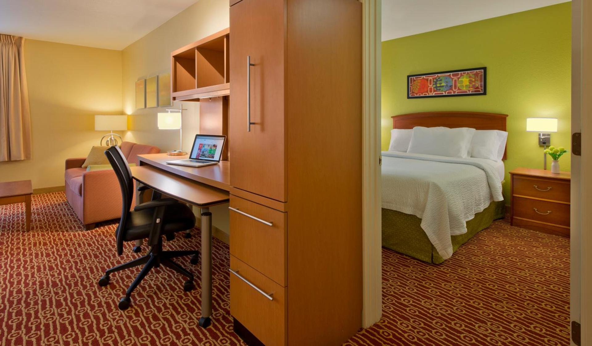 Hawthorn Extended Stay by Wyndham Cincinnati NE Mason photo 14