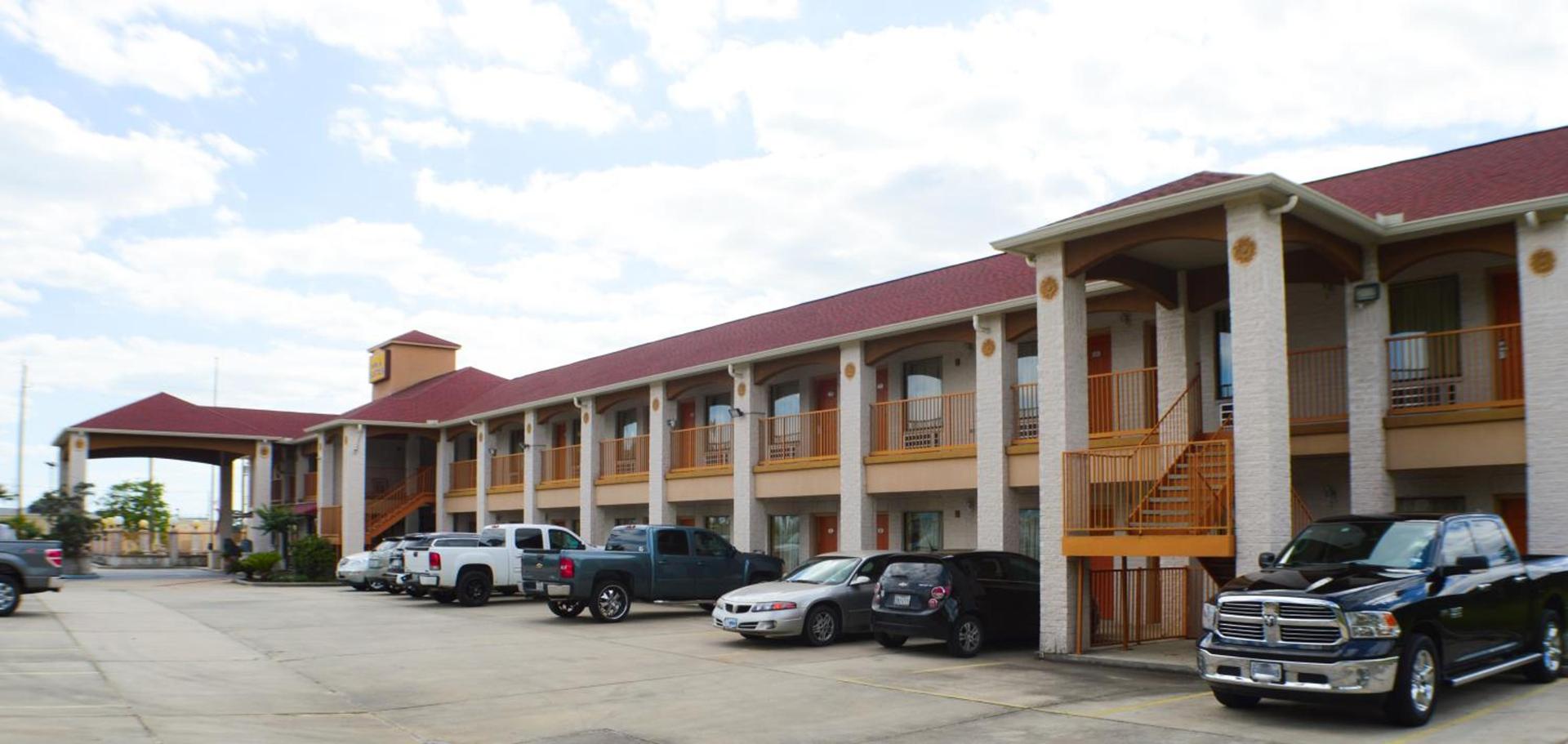Magnolia Inn and Suites photo 31