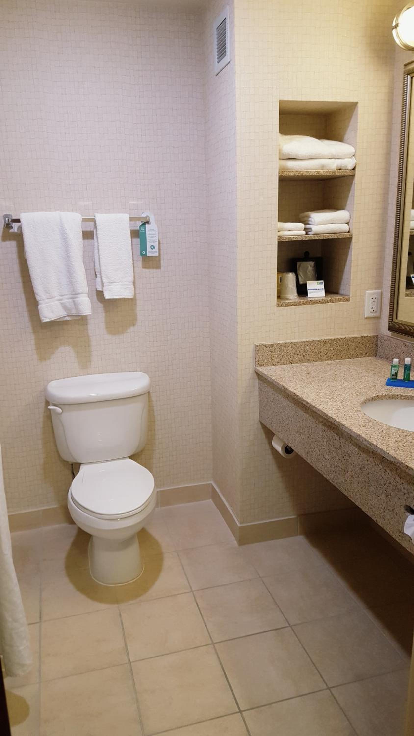 Holiday Inn Express Hotel Twin Falls by IHG photo 5