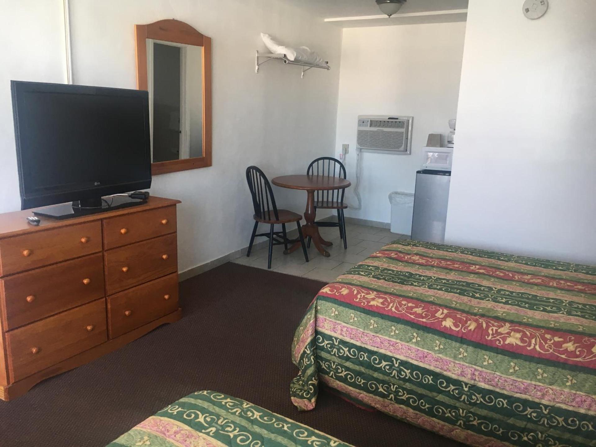 Skylark Resort Motel photo 6