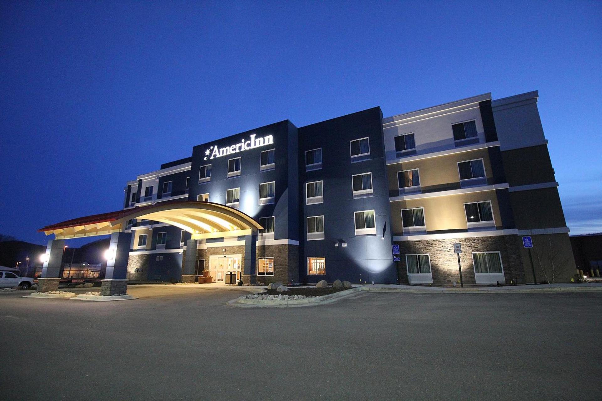 AmericInn by Wyndham Winona photo 34
