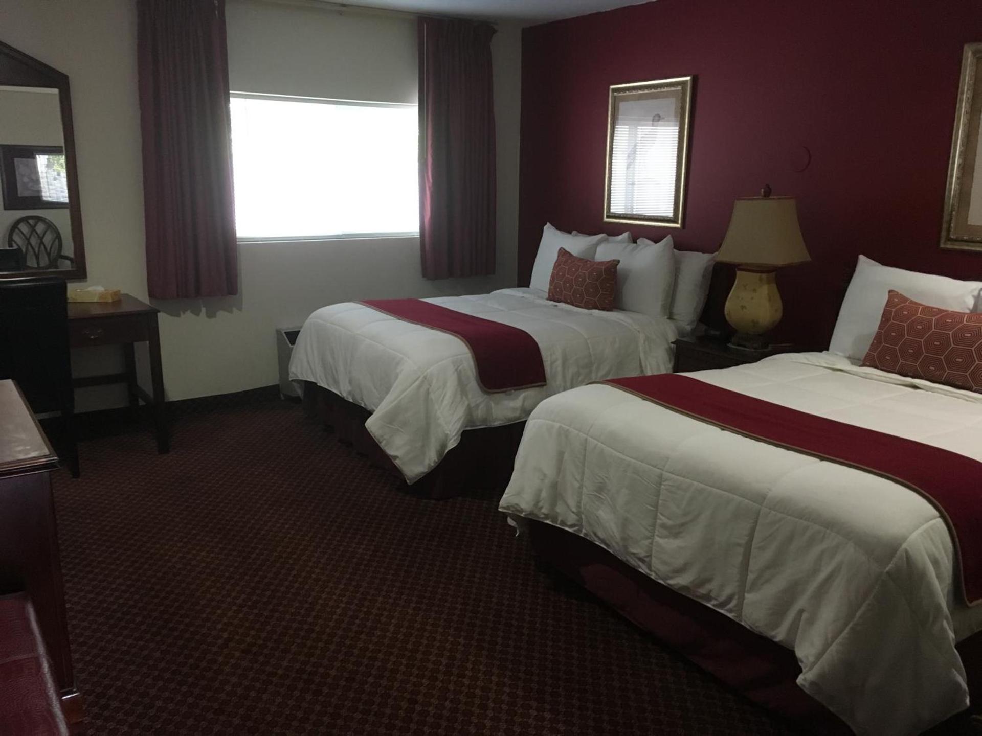 Whitman Motor Lodge photo 19