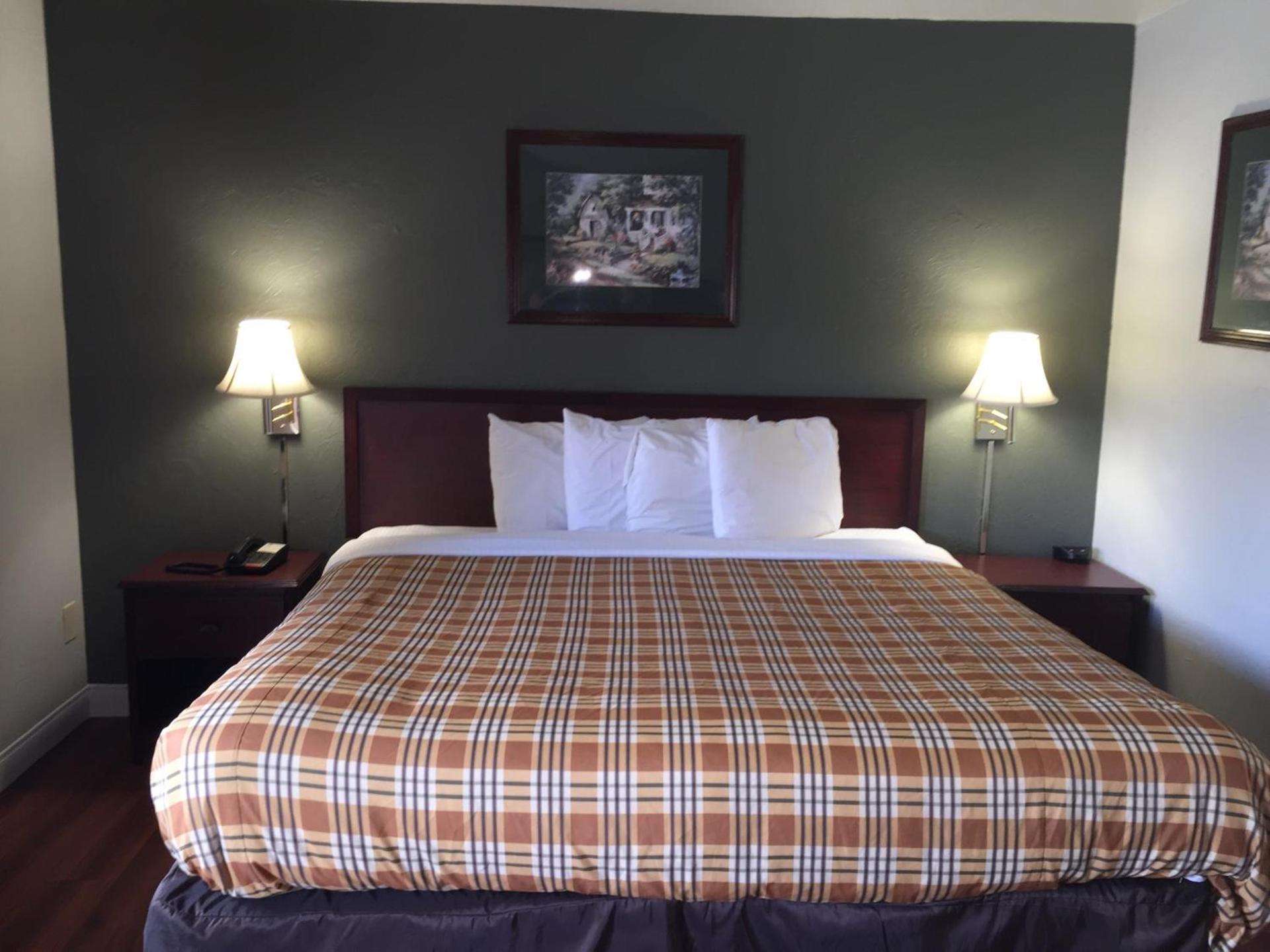 Americas Best Value Inn-Norman photo 19