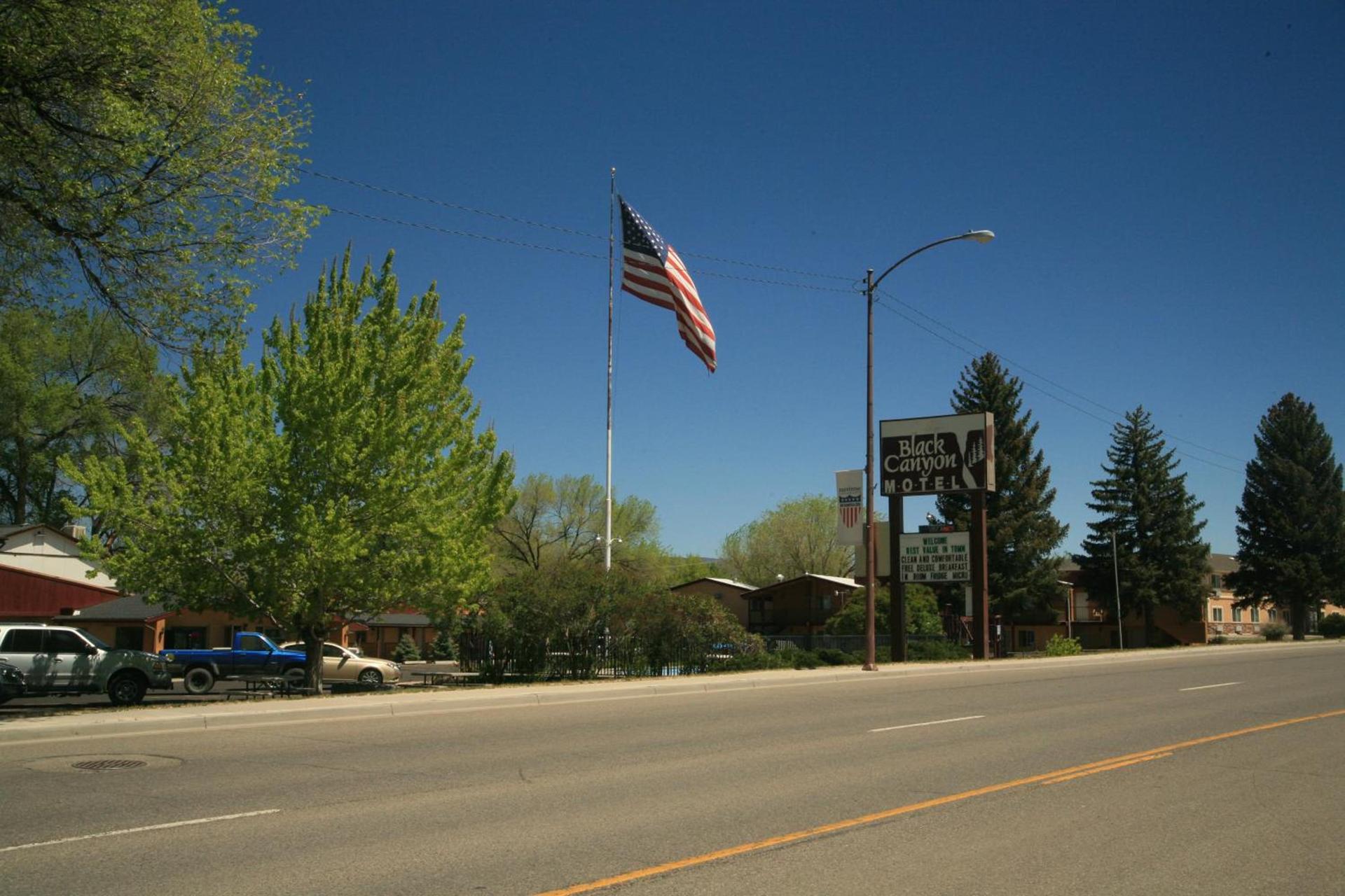 Econo Lodge Inn & Suites Montrose - Black Canyon Area photo 8