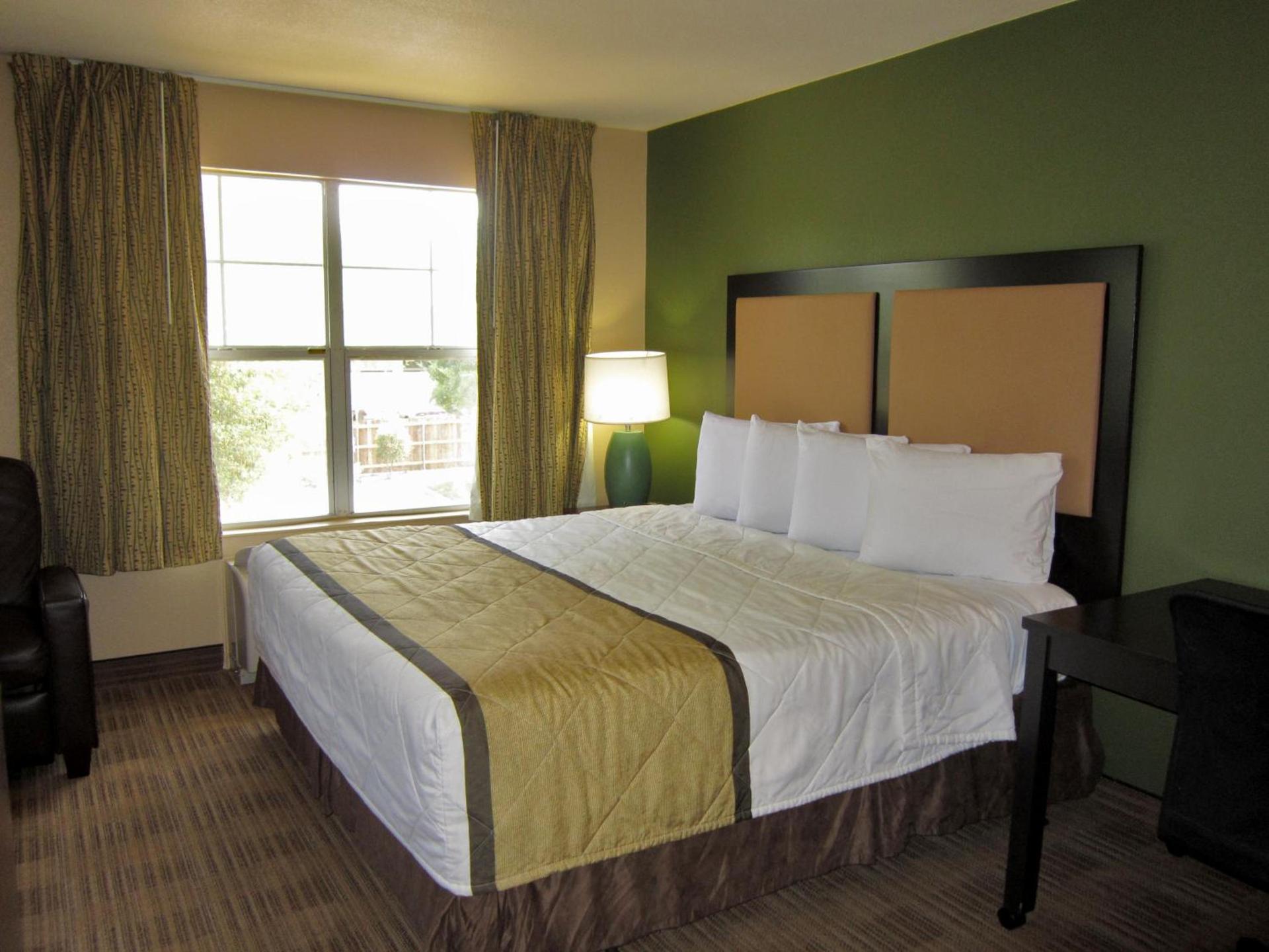 Extended Stay America Suites - Phoenix - Chandler - E Chandler Blvd photo 54
