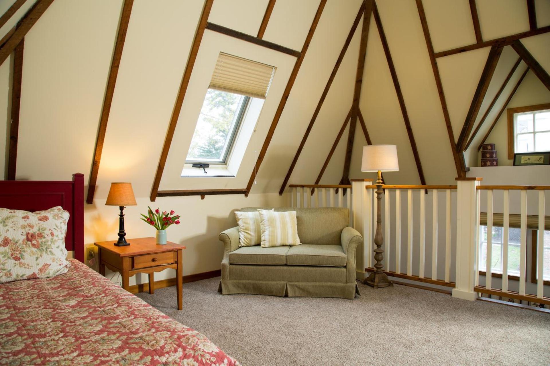 Four Chimneys Inn photo 13