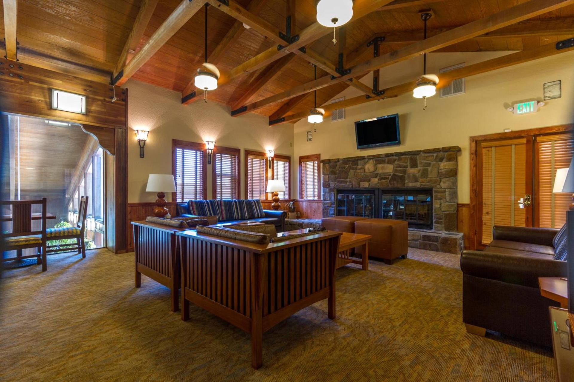 Mountain Retreat Resort, a VRI resort photo 6