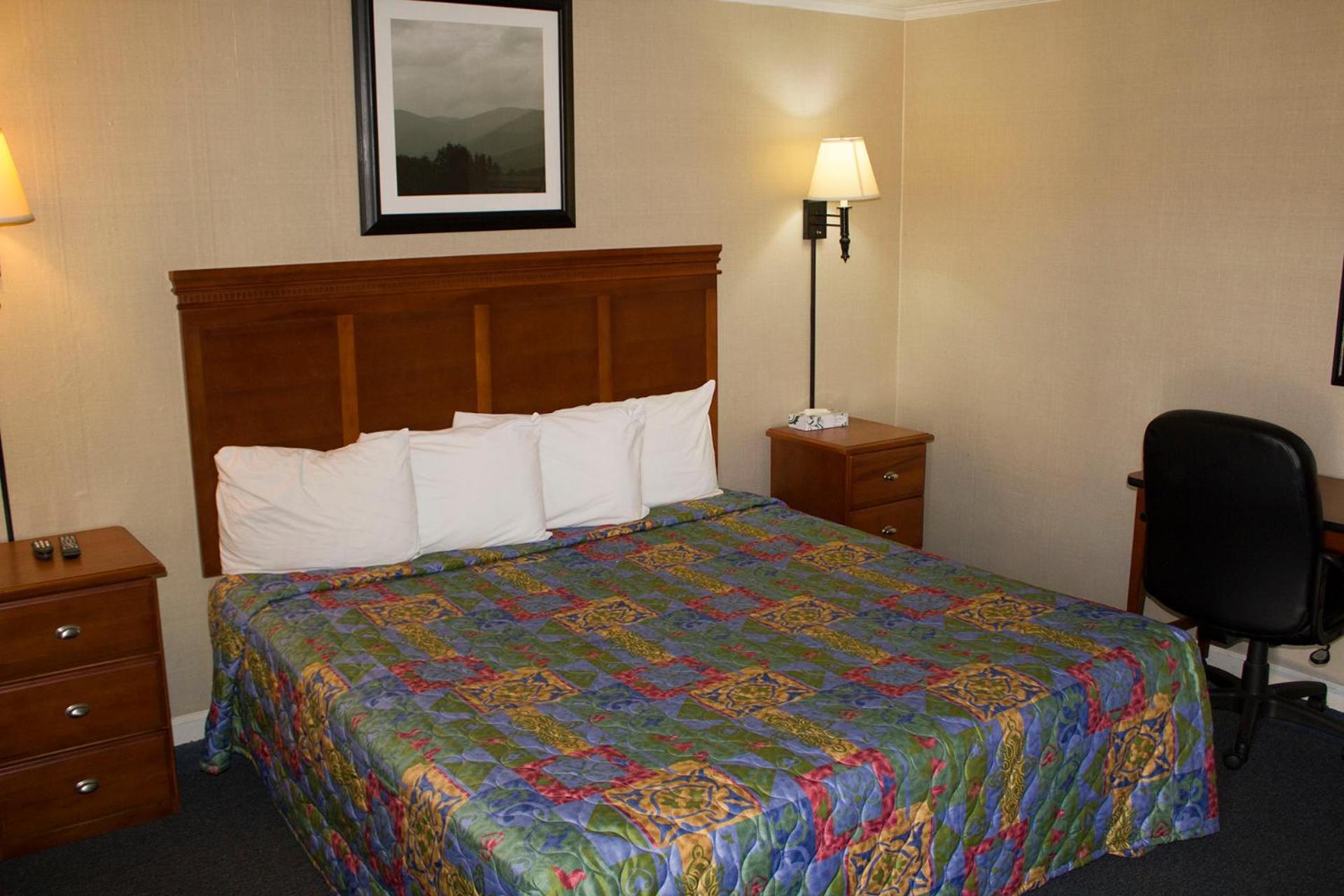 Budget Inn photo 10