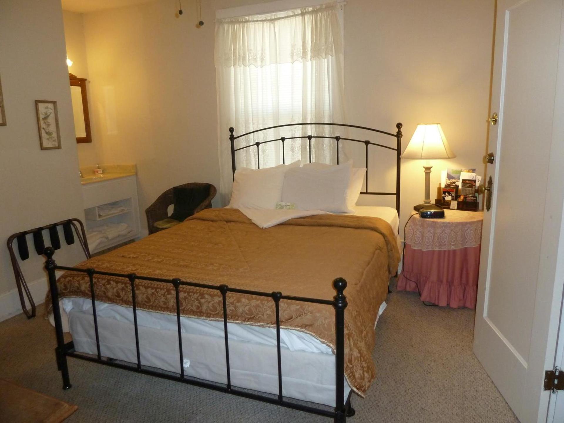 Americas Best Value Inn Royal Carriage photo 33