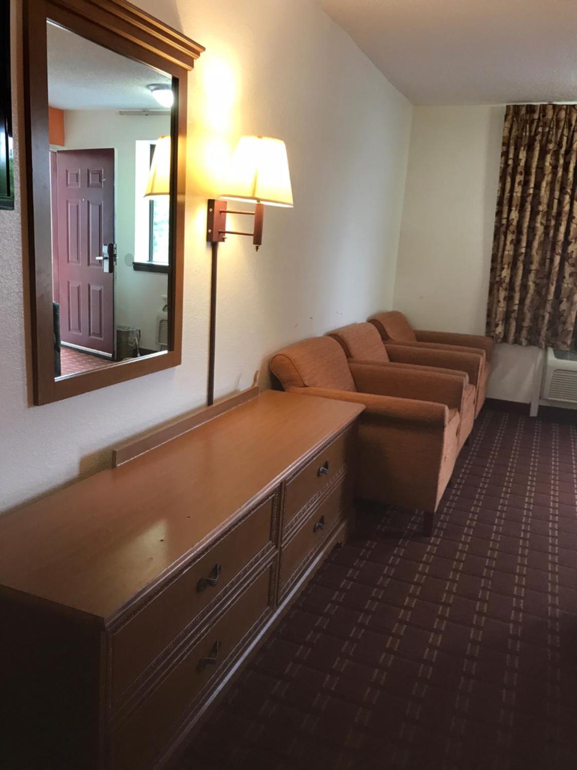 Royal Regency Inn photo 20
