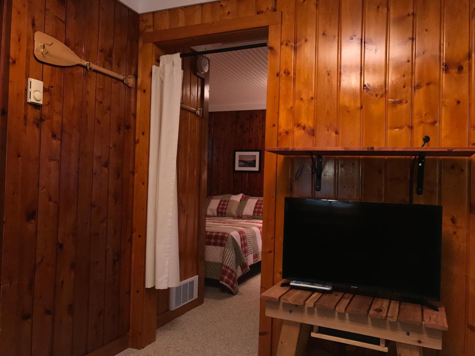 Cedar Ridge Cabins photo 62