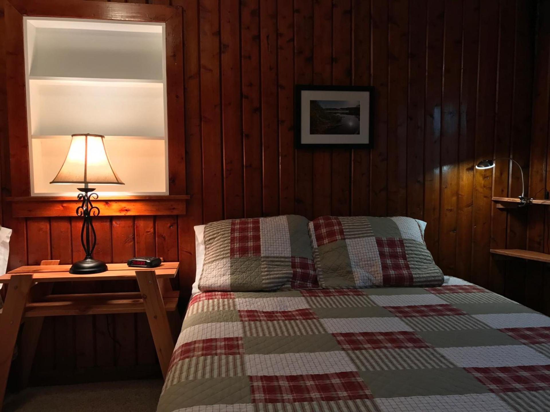 Cedar Ridge Cabins photo 35