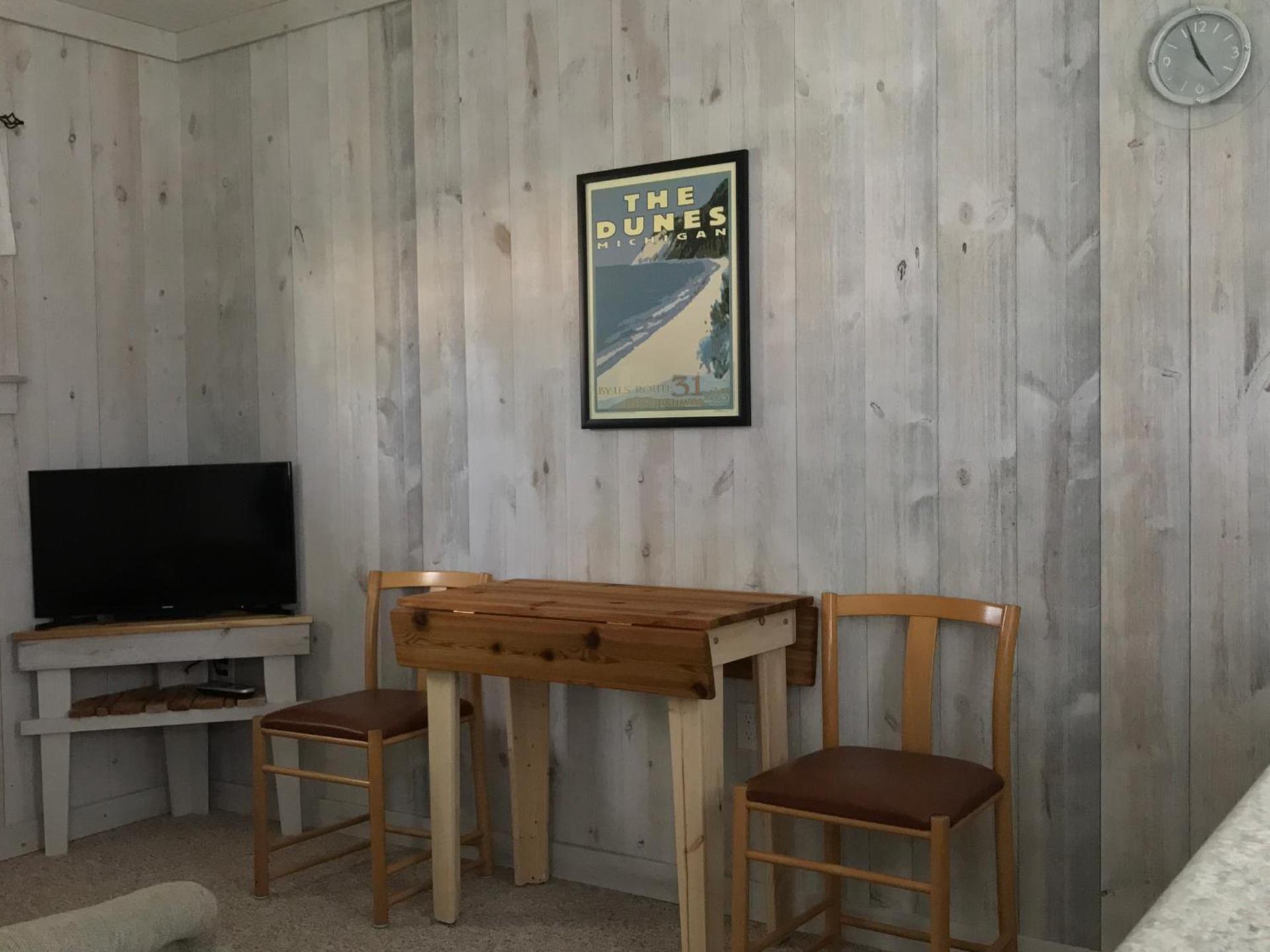 Cedar Ridge Cabins photo 32