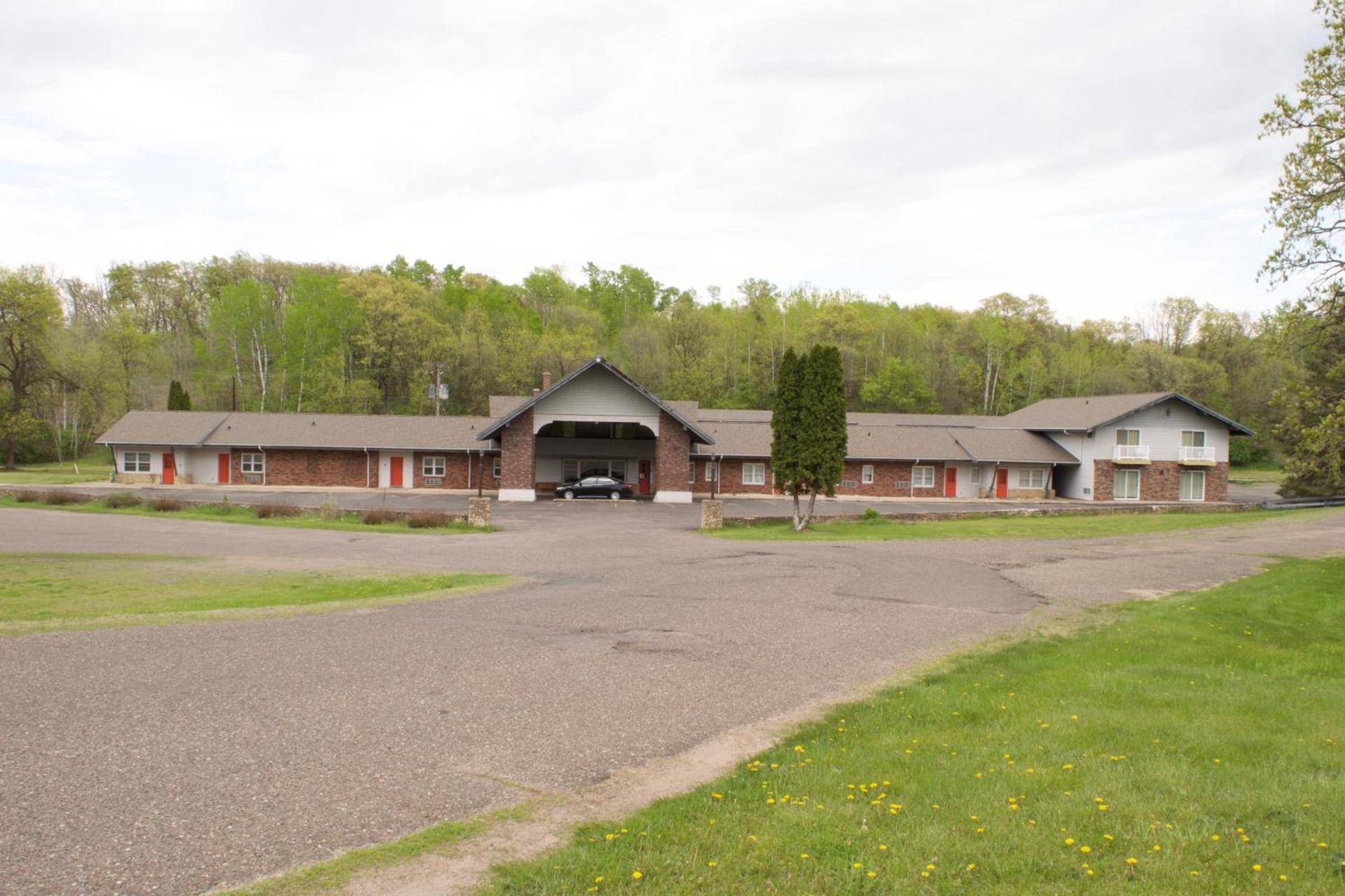 St Croix Suites - St Croix Falls photo 21