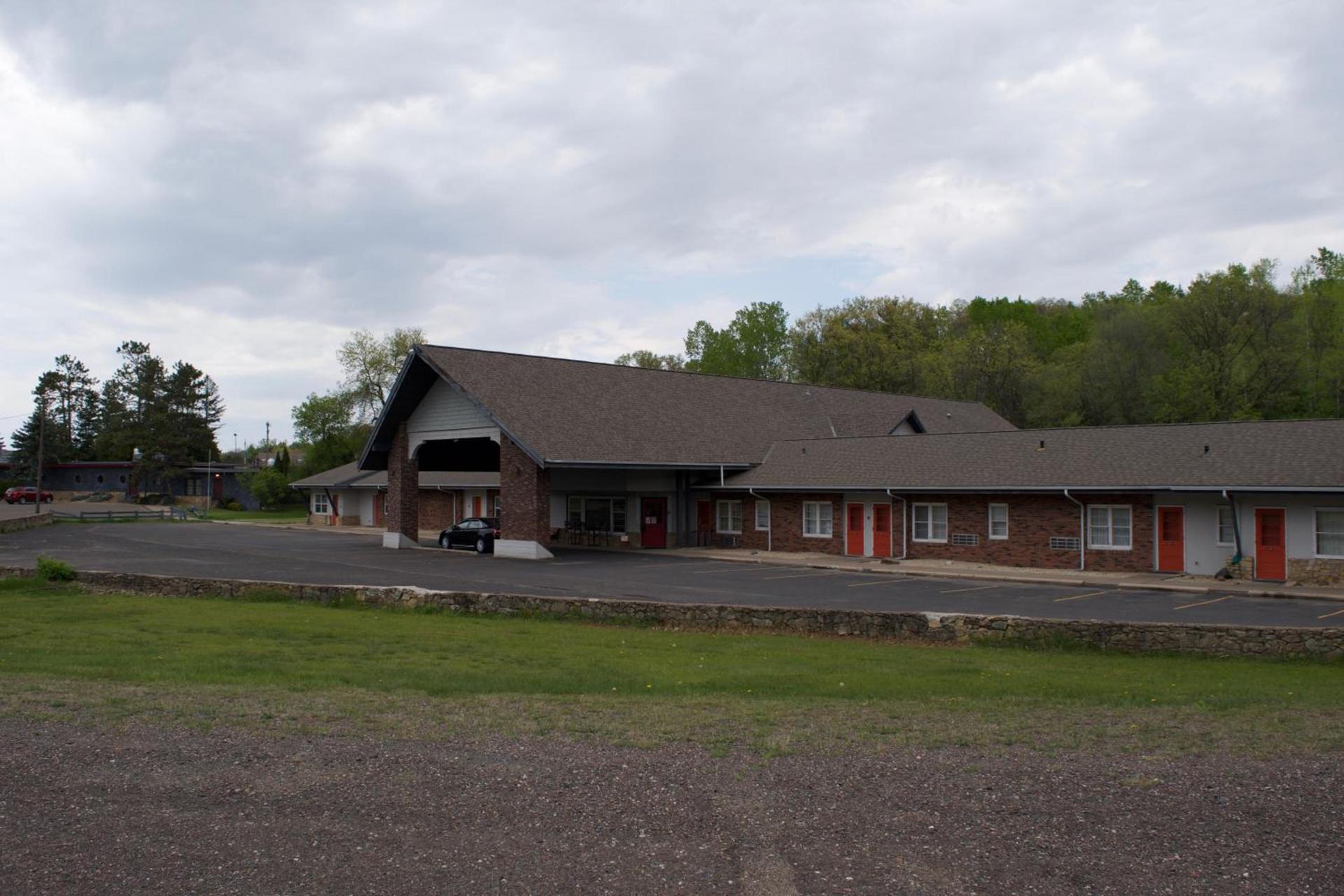 St Croix Suites - St Croix Falls photo 25