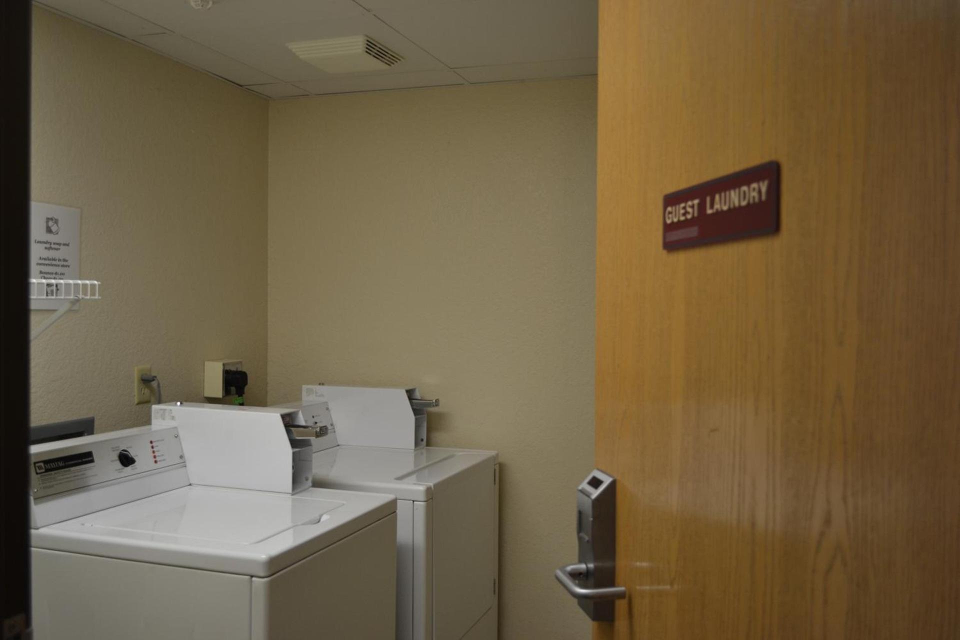 Cobblestone Hotel & Suites - Wisconsin Rapids photo 36