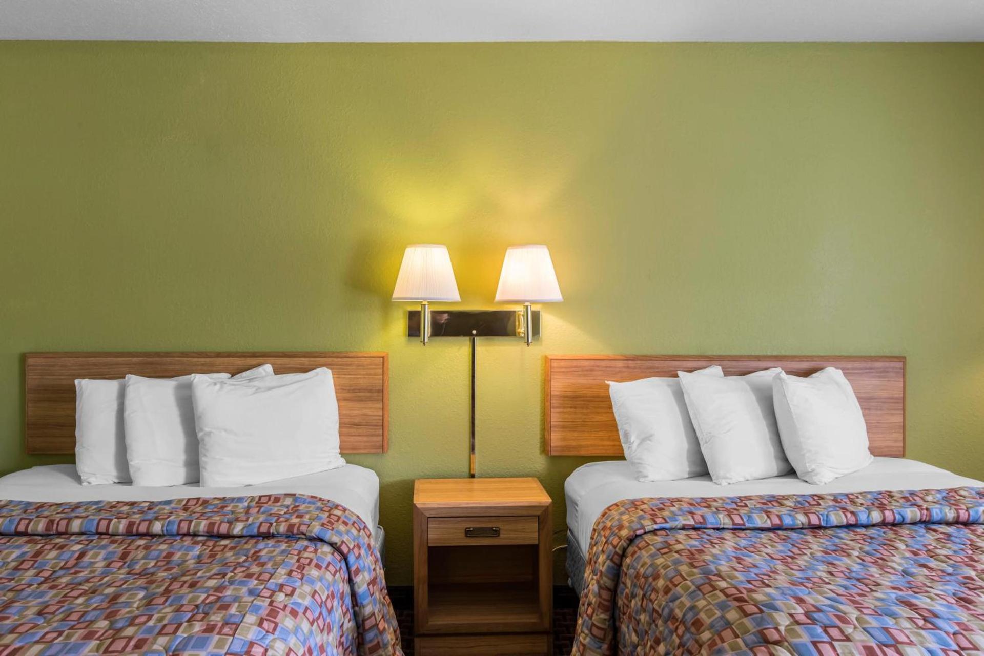 Rodeway Inn Gunnison - Crested Butte photo 29