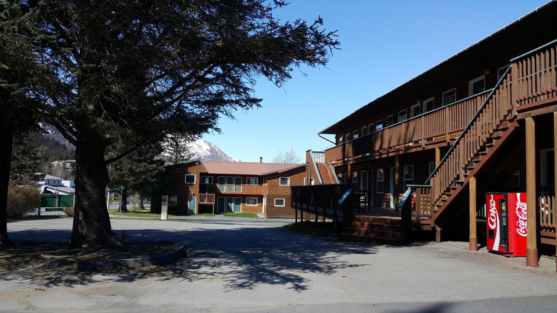 Harborview Inn photo 3