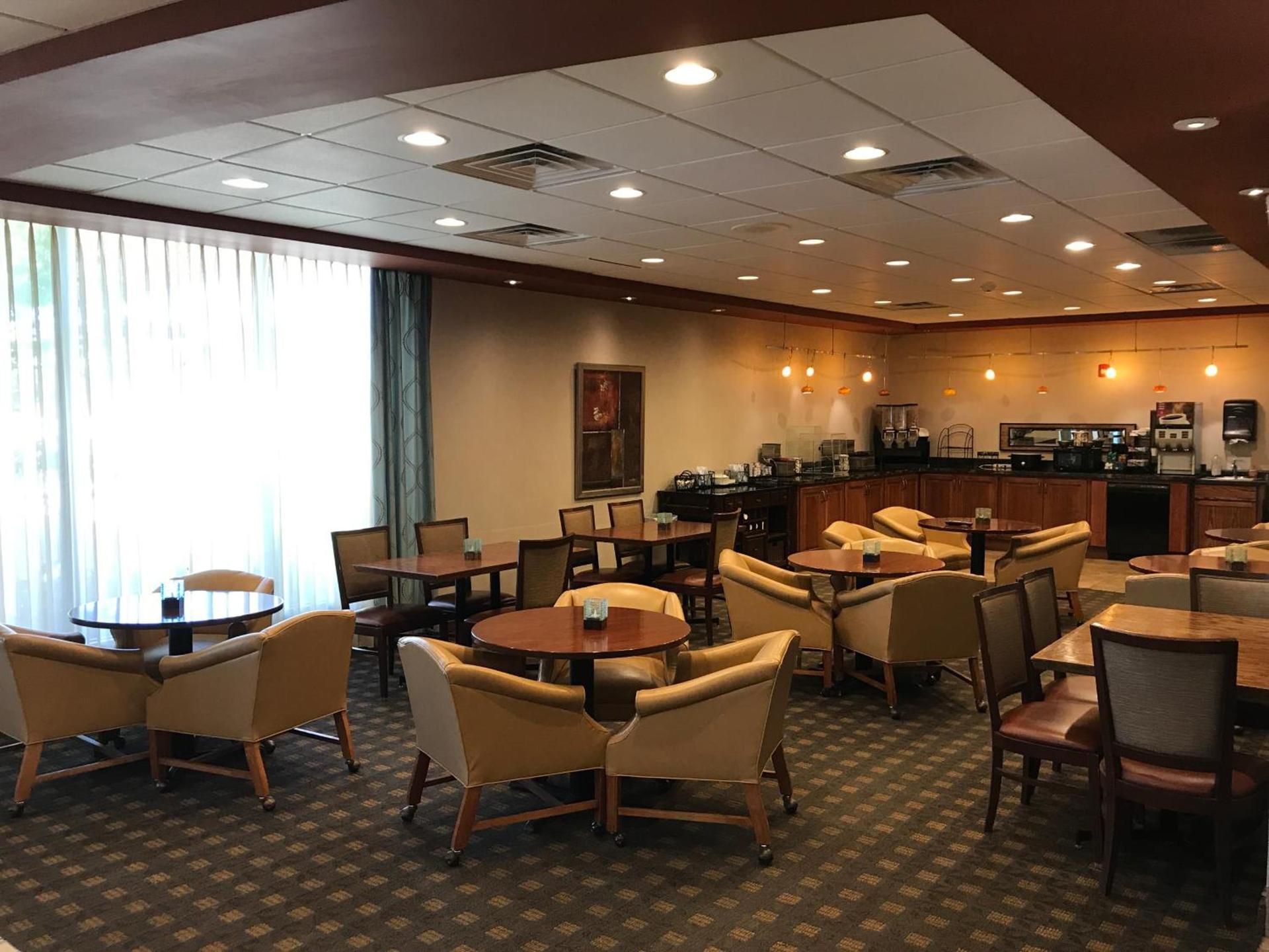 Norfolk Country Inn and Suites photo 44