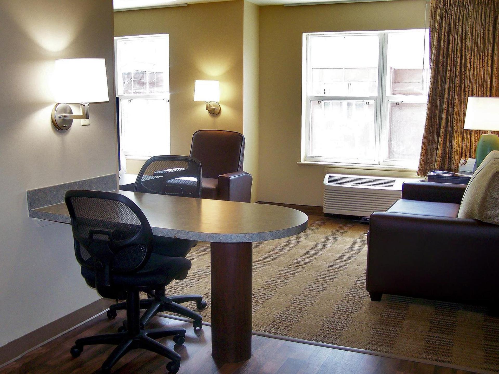 Extended Stay America Select Suites - Denver - Tech Center - Central photo 18