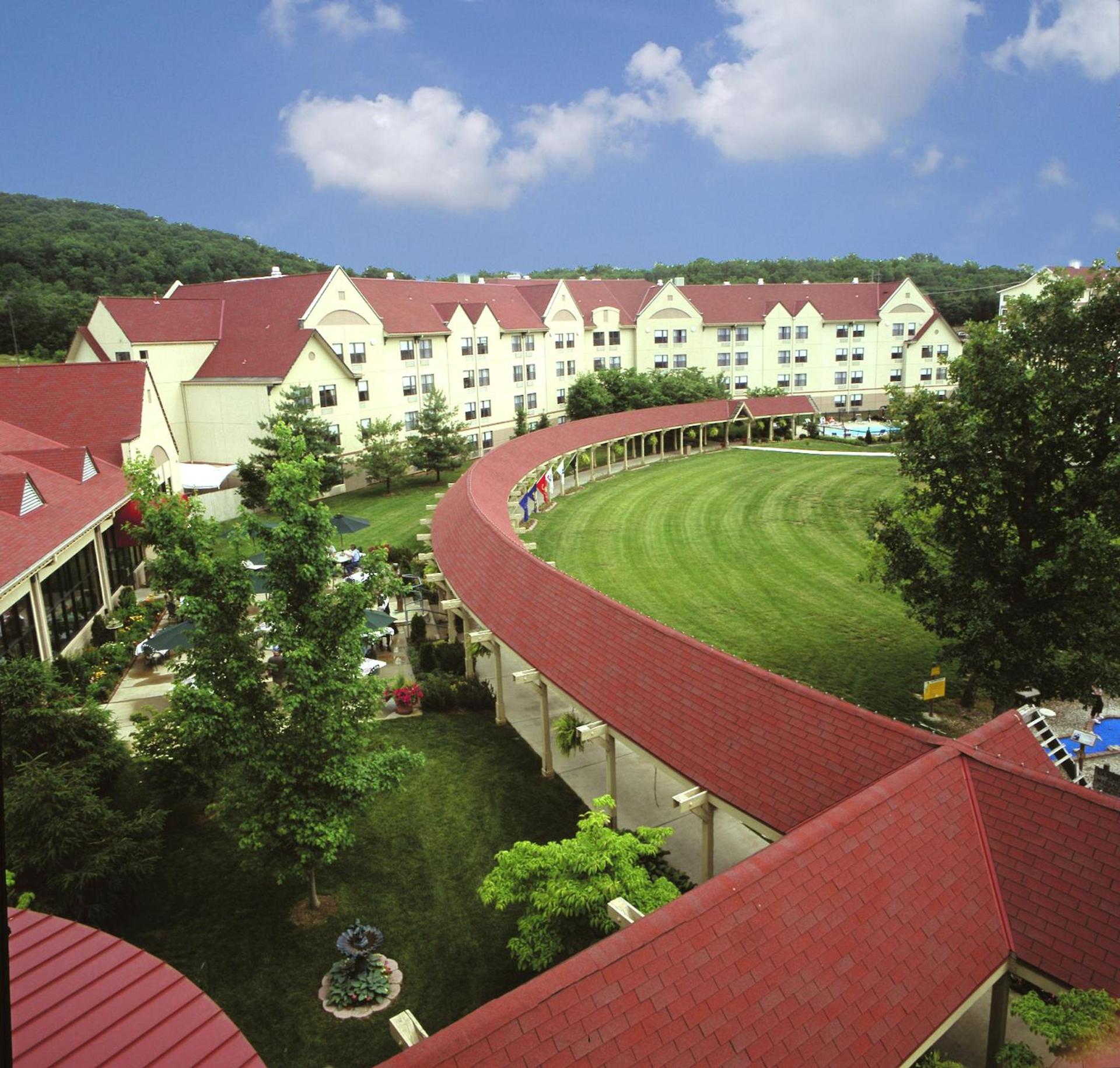 Branson Hillside Hotel photo 1