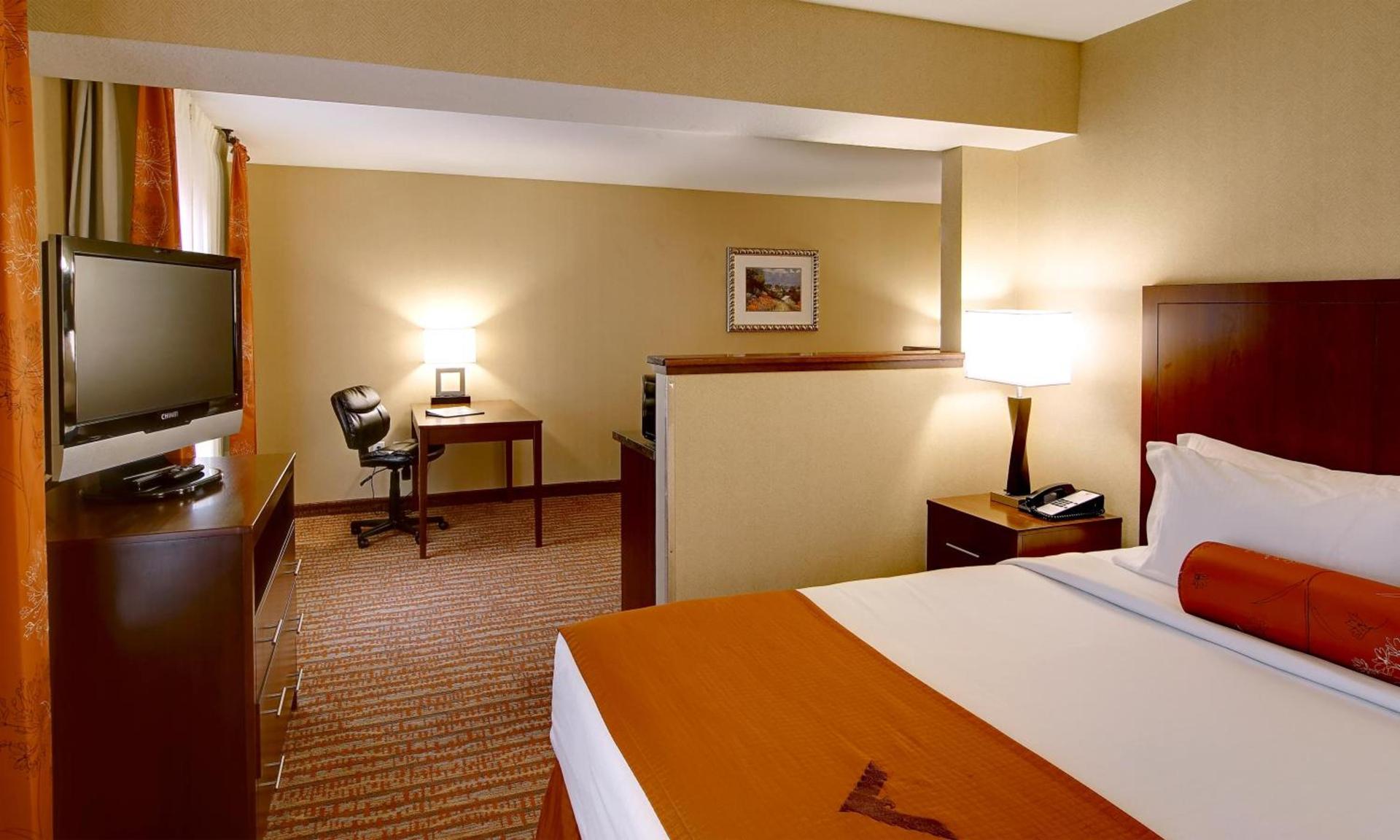 Phoenix Inn Suites Albany photo 3