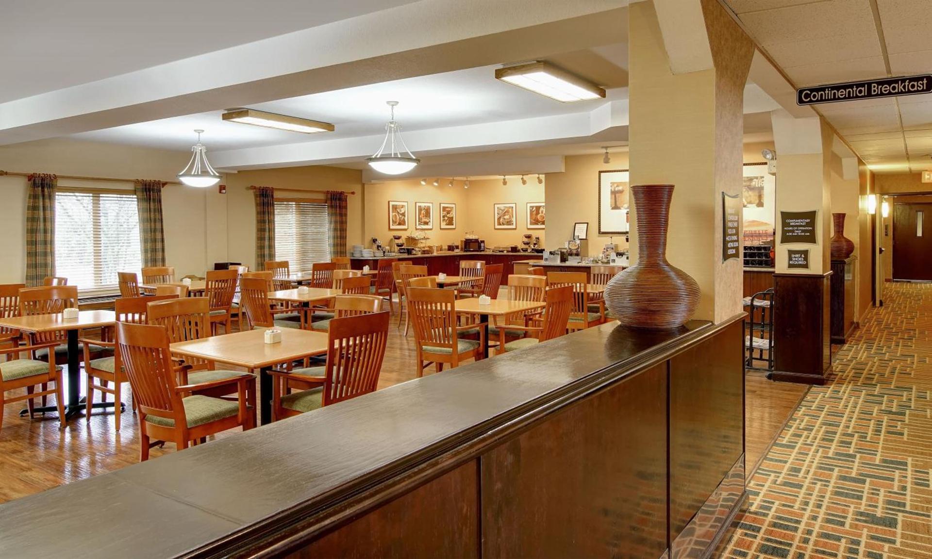Phoenix Inn Suites Albany photo 8