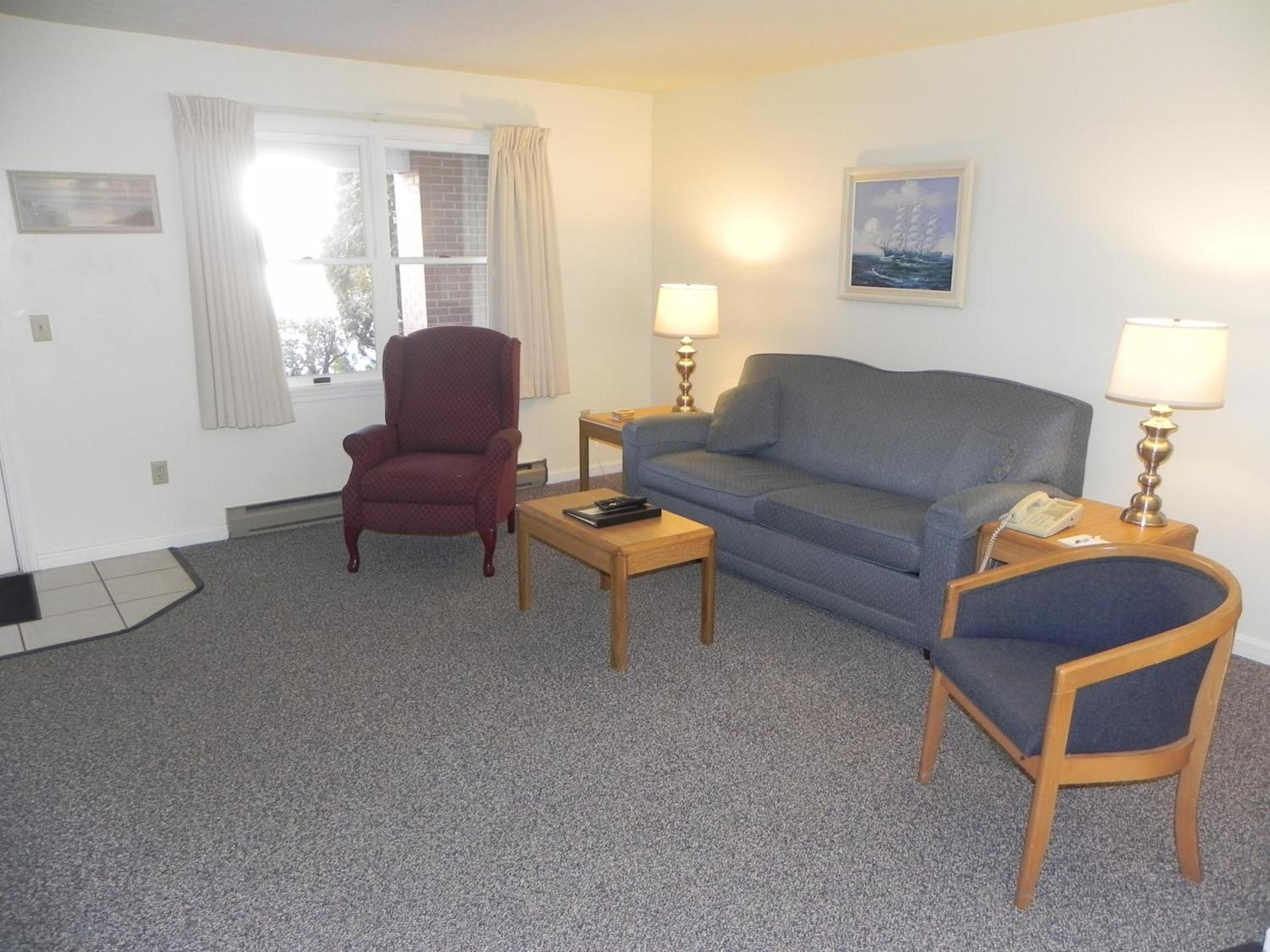 Elmwood Resort Hotel photo 29
