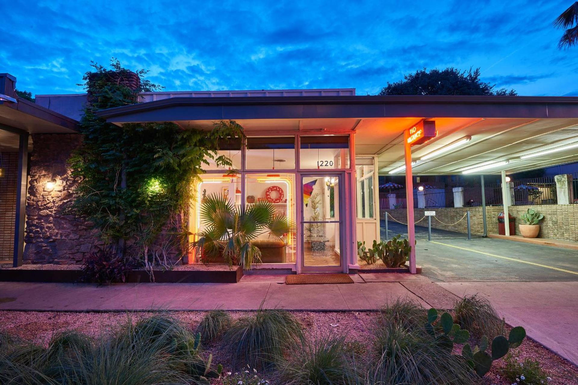 Austin Motel photo 5