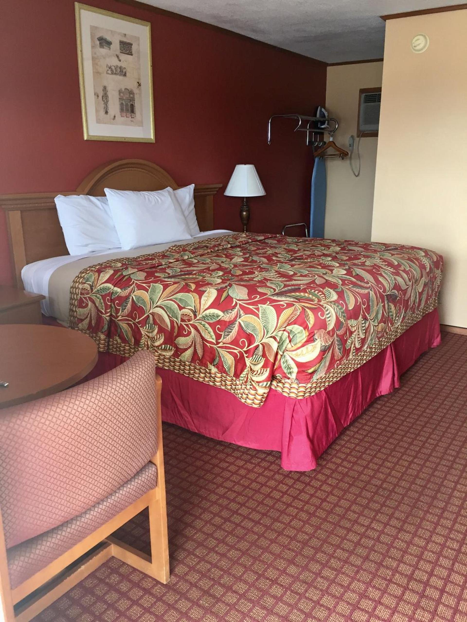 DeQueen Courtyard Inn photo 17