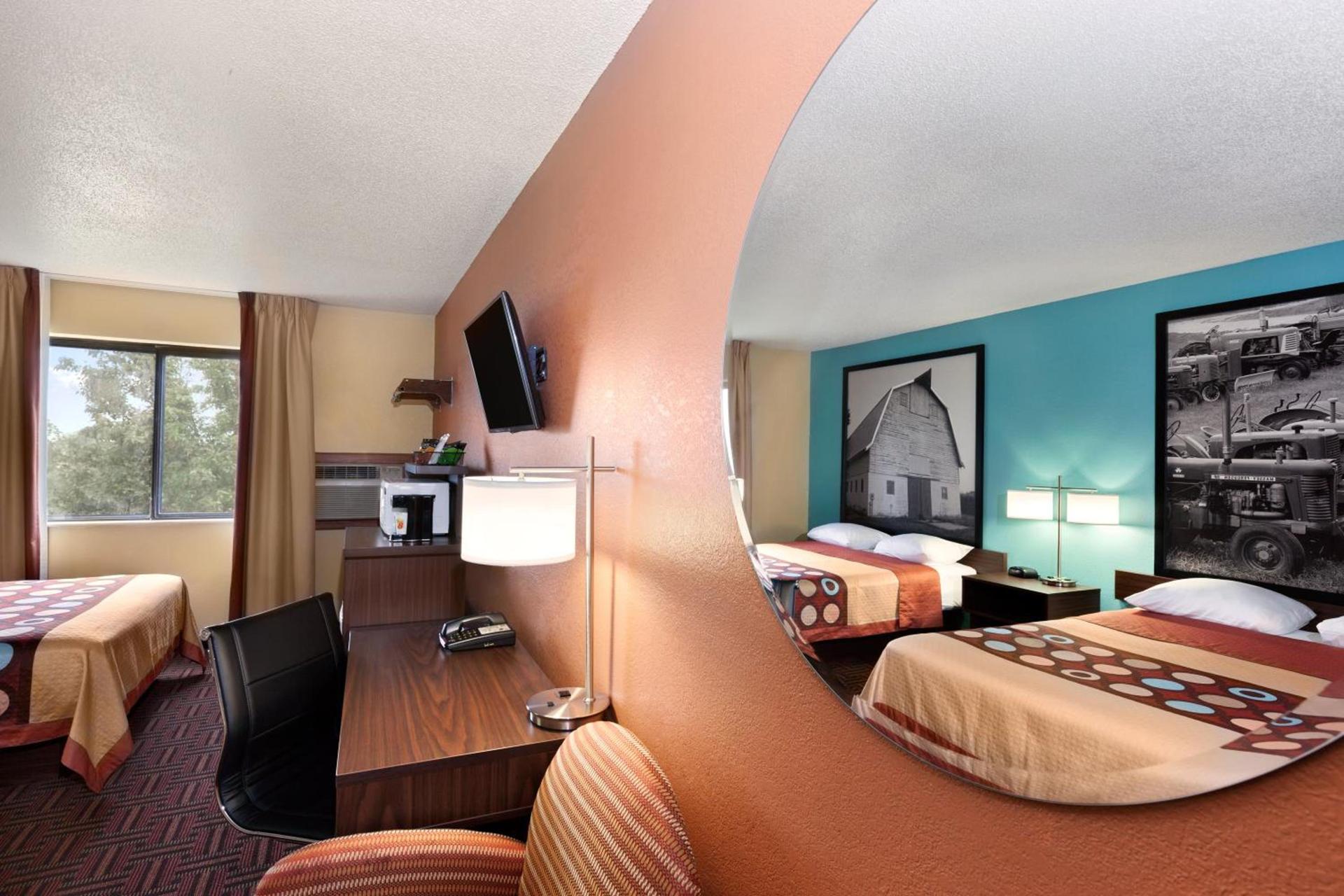 Super 8 by Wyndham Salem photo 23