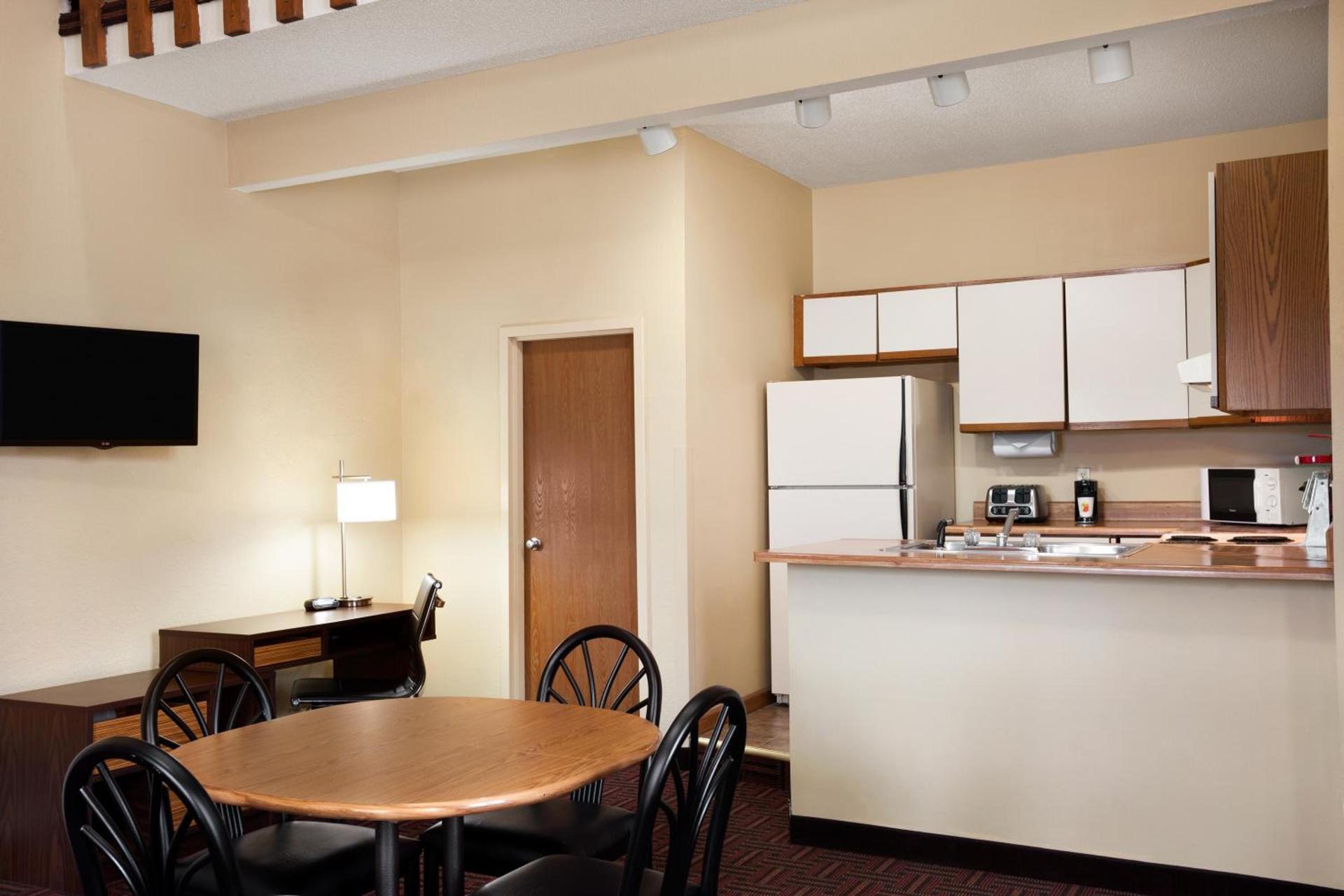 Super 8 by Wyndham Salem photo 19