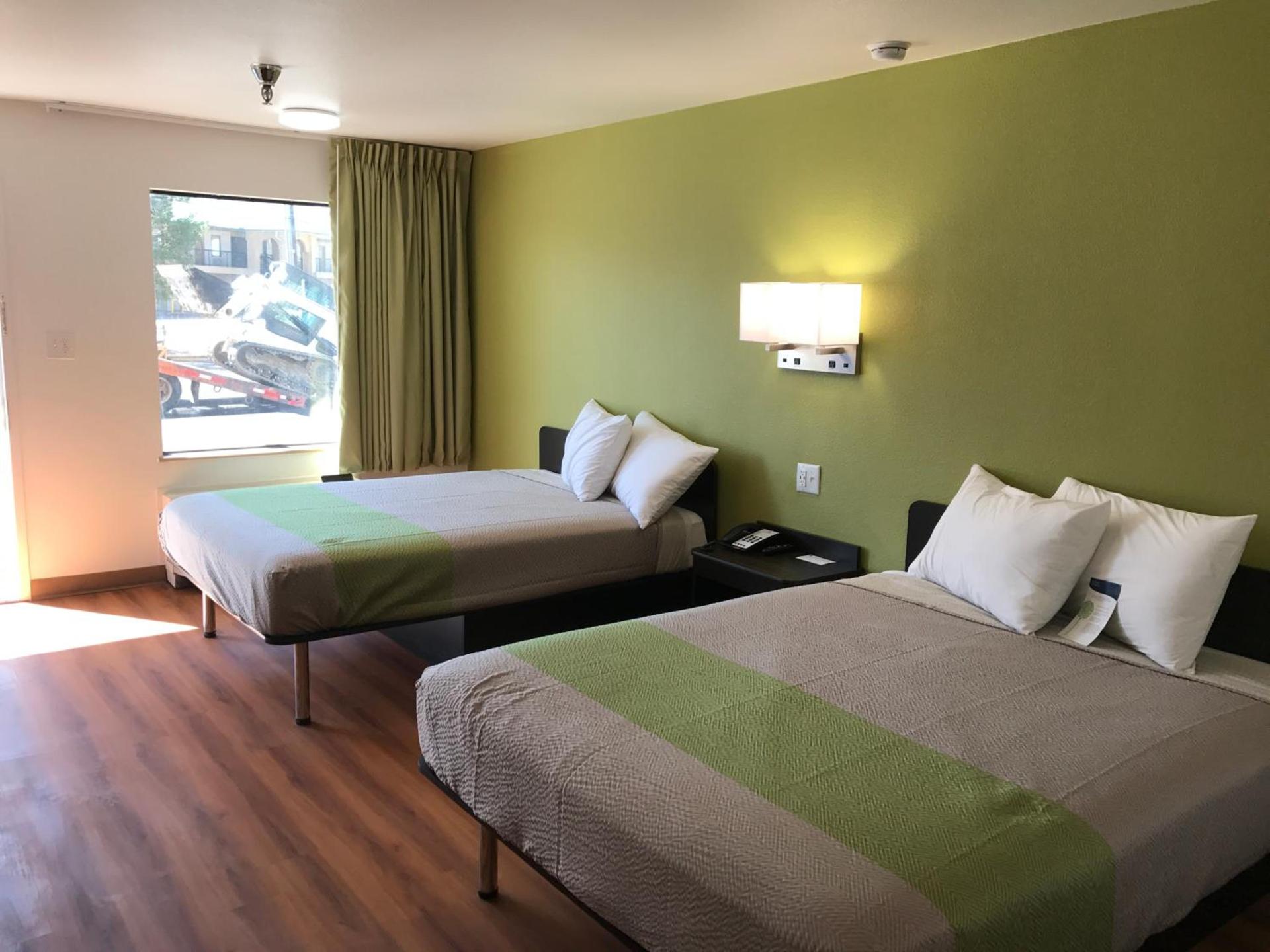 Motel 6 Abilene, TX - East photo 38
