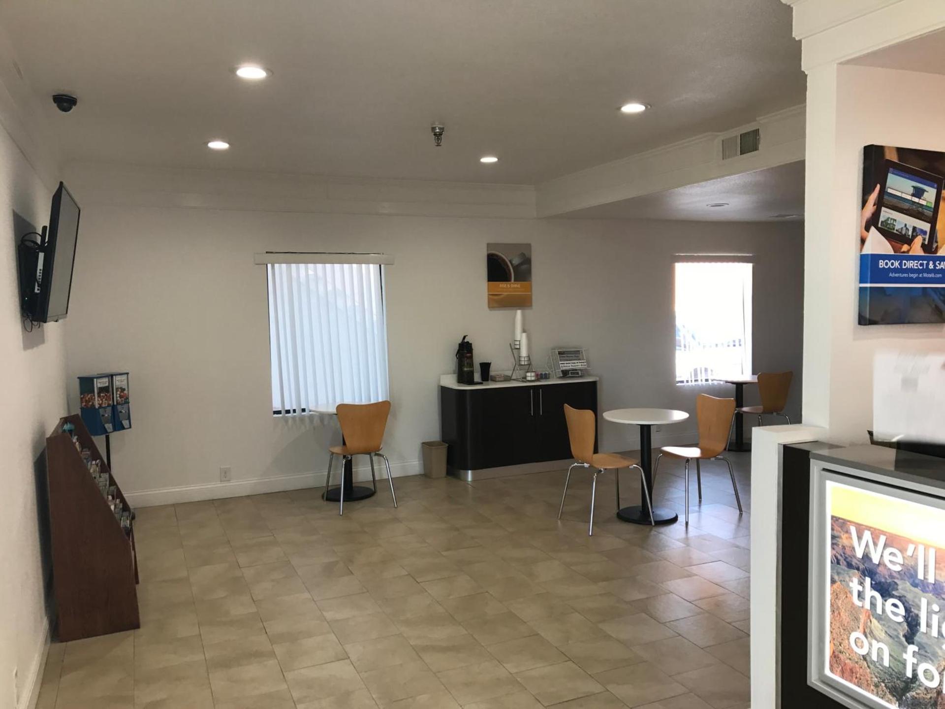Motel 6 Abilene, TX - East photo 34
