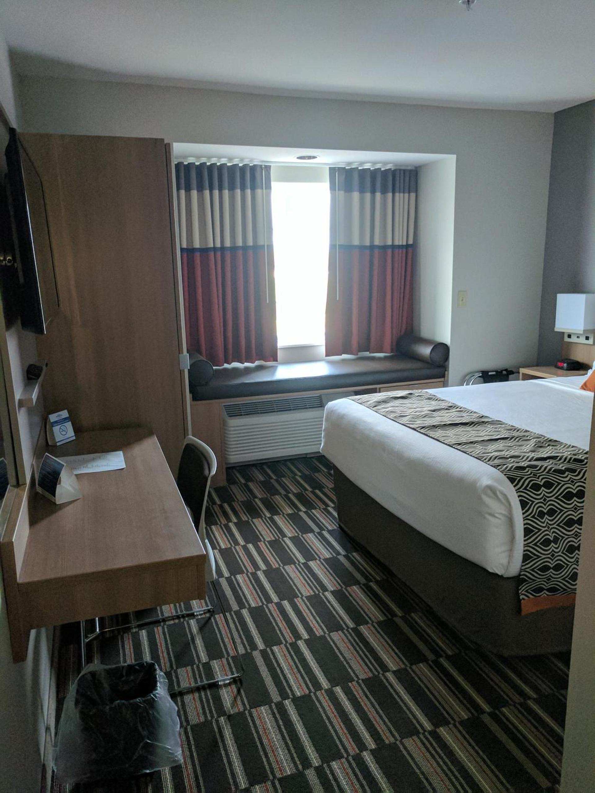 Microtel Inn & Suites by Wyndham Clarion photo 47