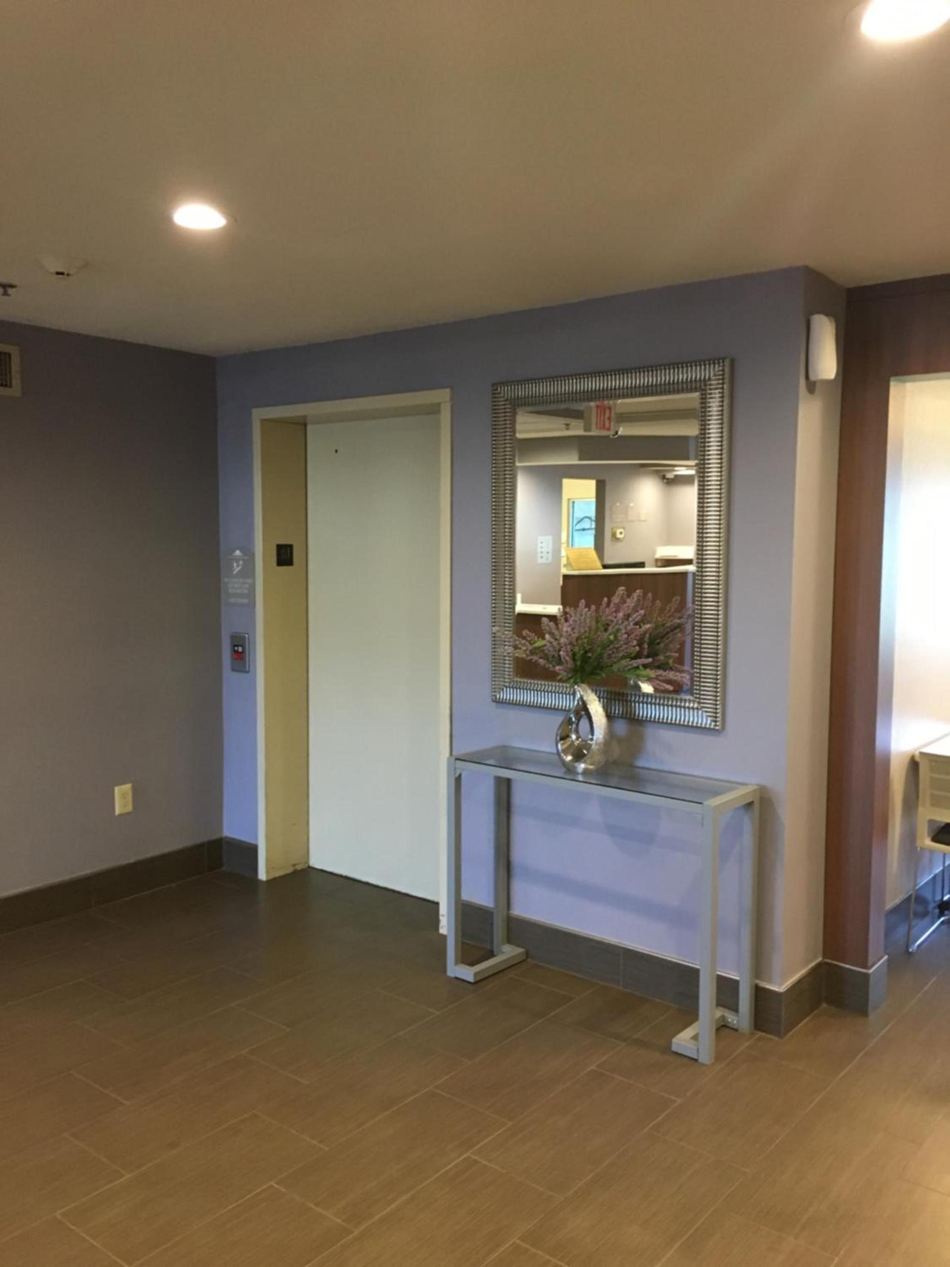 Microtel Inn & Suites by Wyndham photo 18
