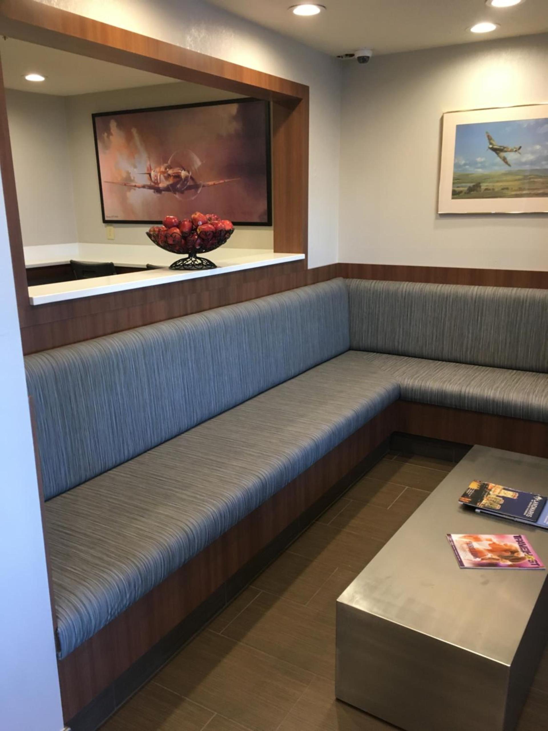 Microtel Inn & Suites by Wyndham photo 21