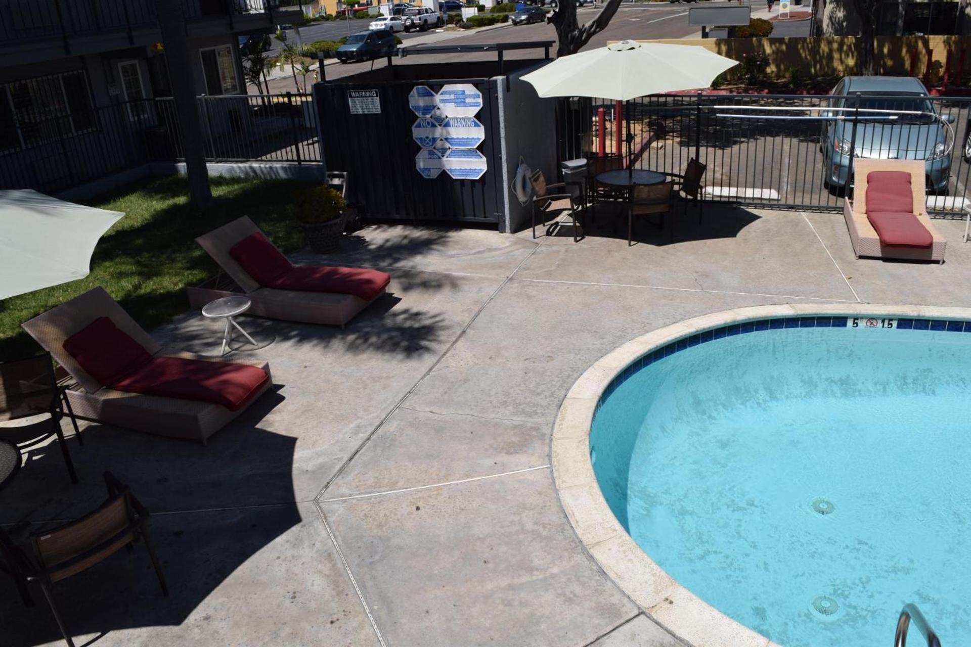 Studio 6 Suites San Ysidro CA San Diego South Bay photo 24