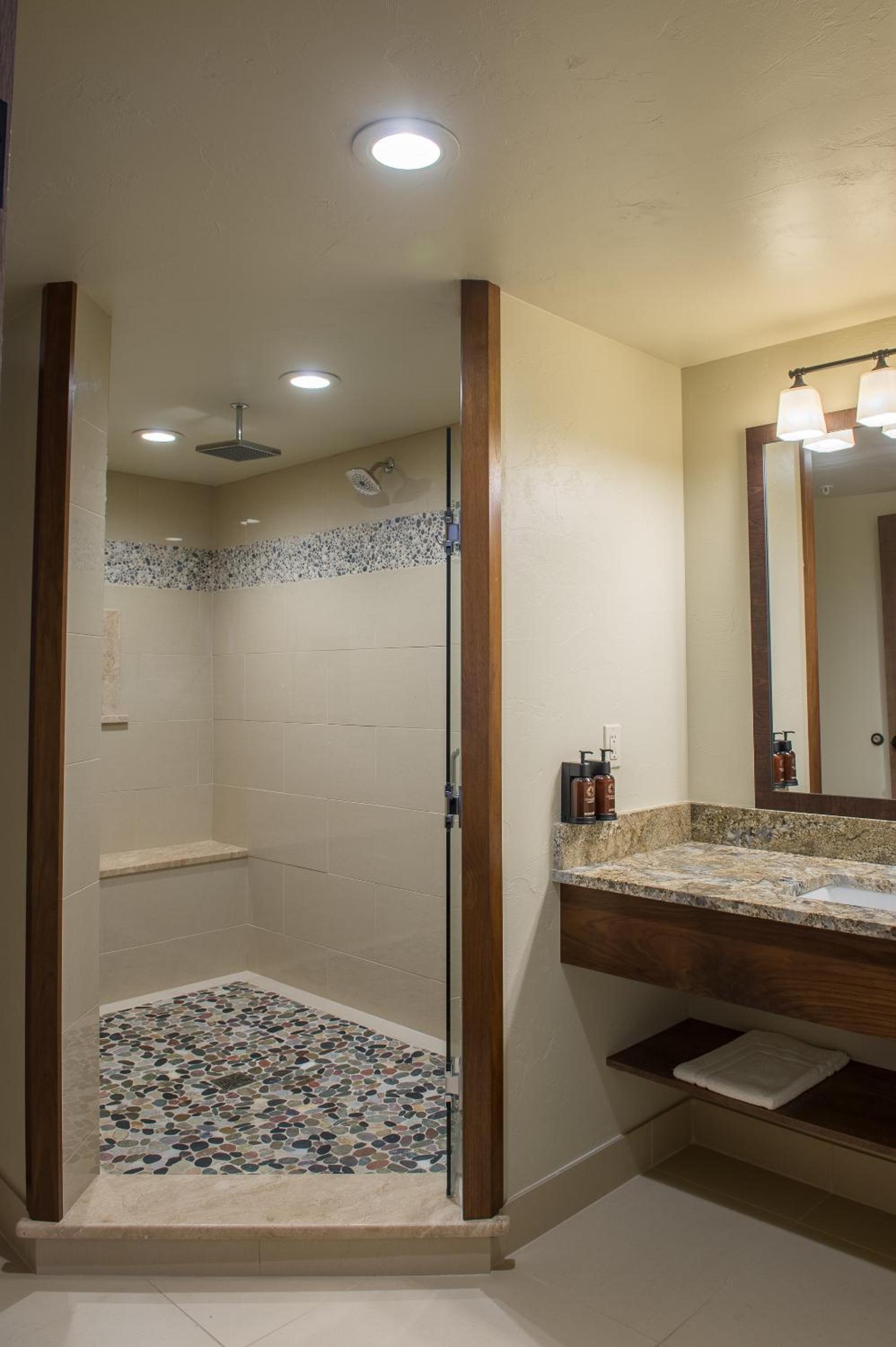 Cedar Creek Lodge & Conference Center photo 43