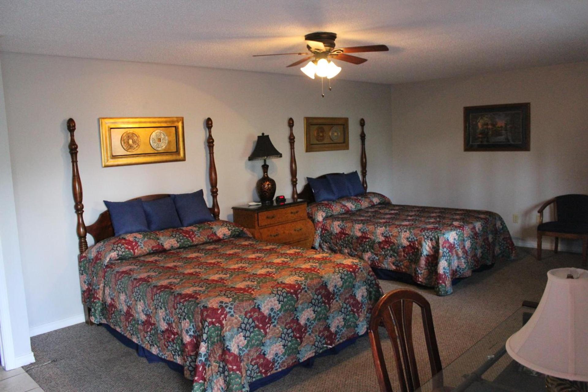 Brydan Suites photo 70