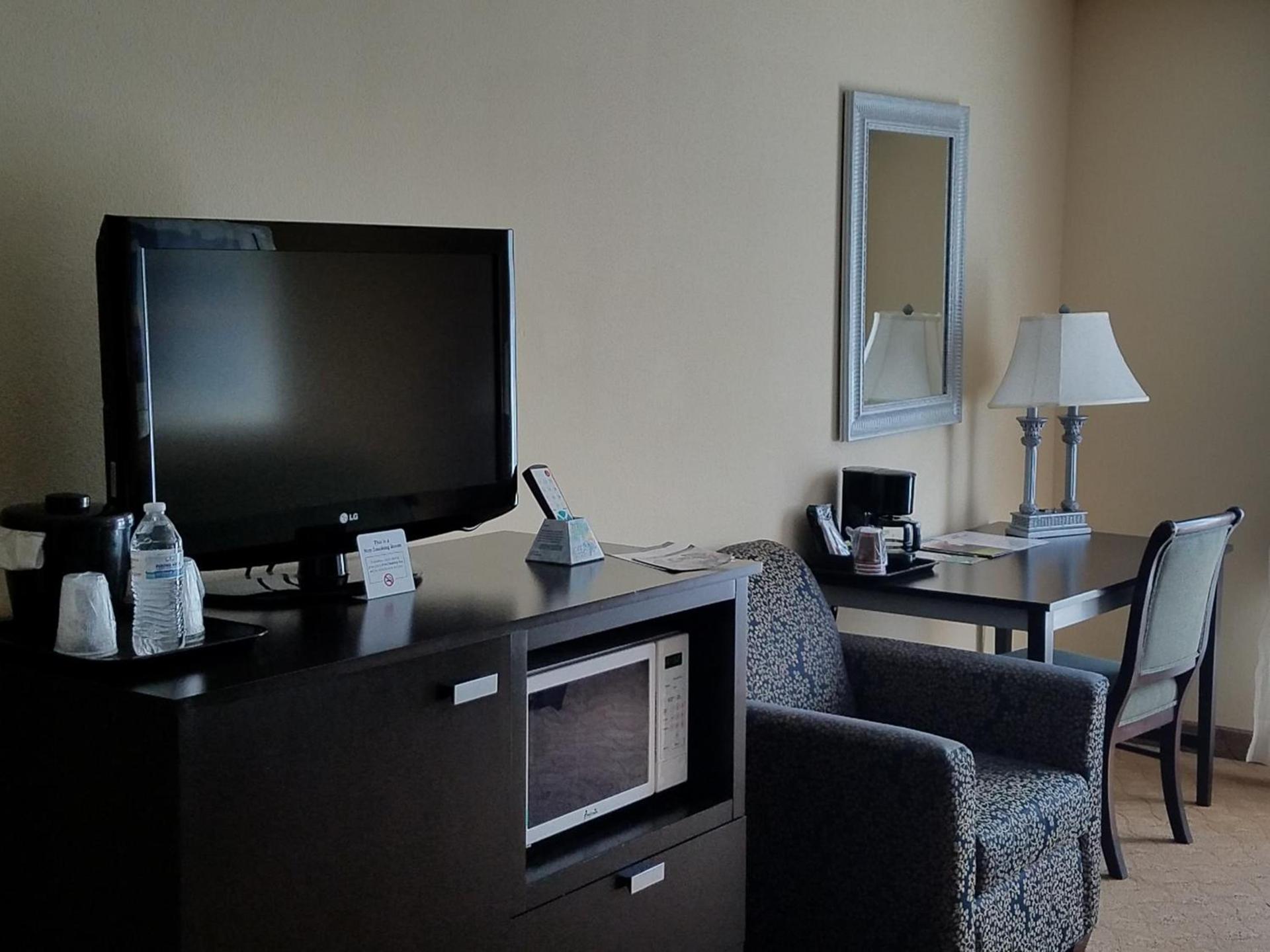 Country Inn & Suites by Radisson, Jacksonville - Orange Park photo 23