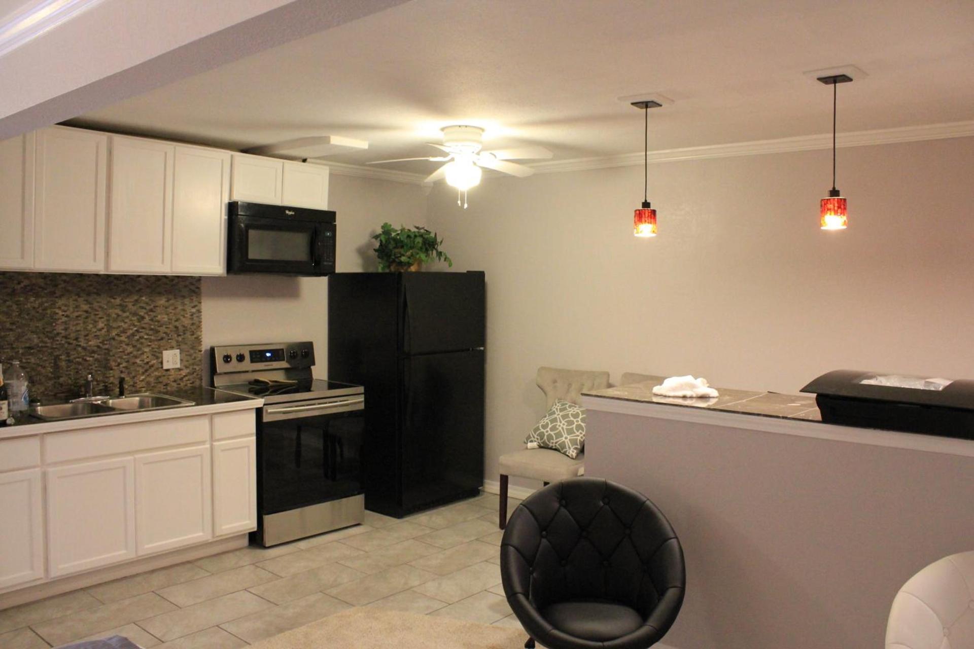 Brydan Suites photo 75
